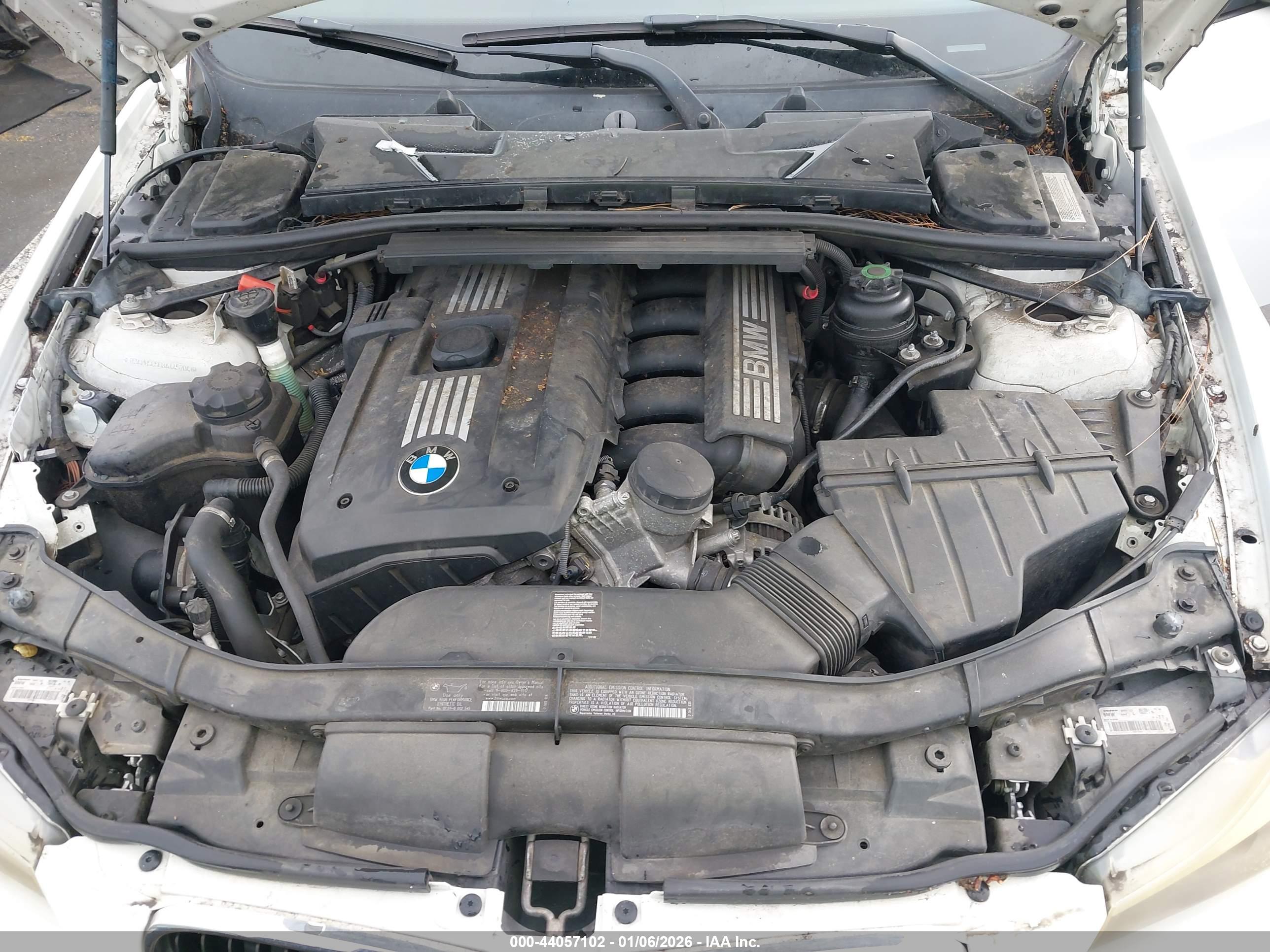 BMW 328I image 10