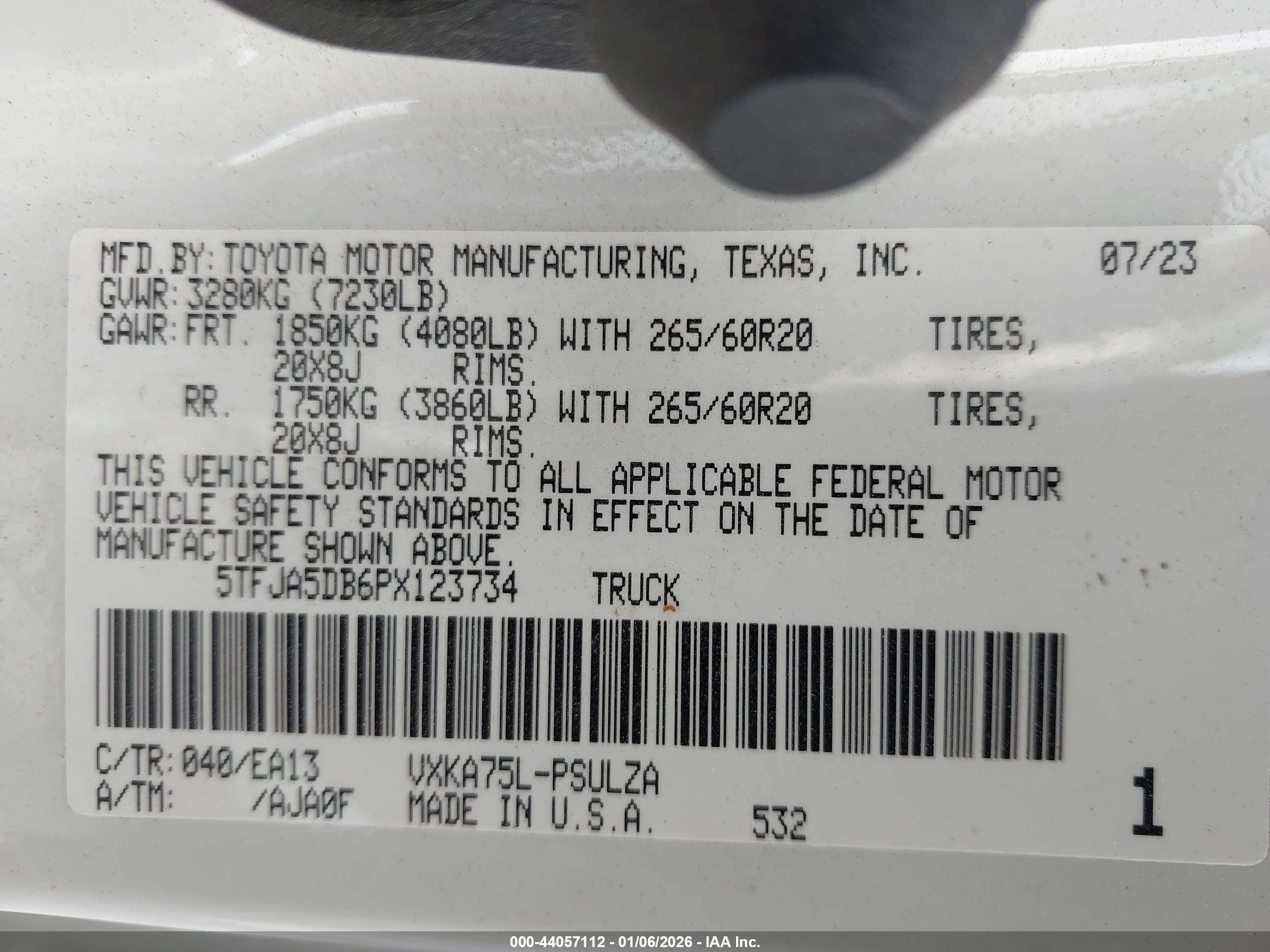 TOYOTA TUNDRA image 9