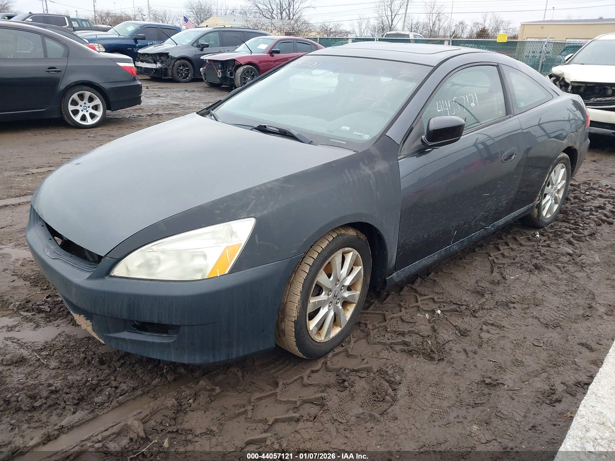 HONDA ACCORD image 2