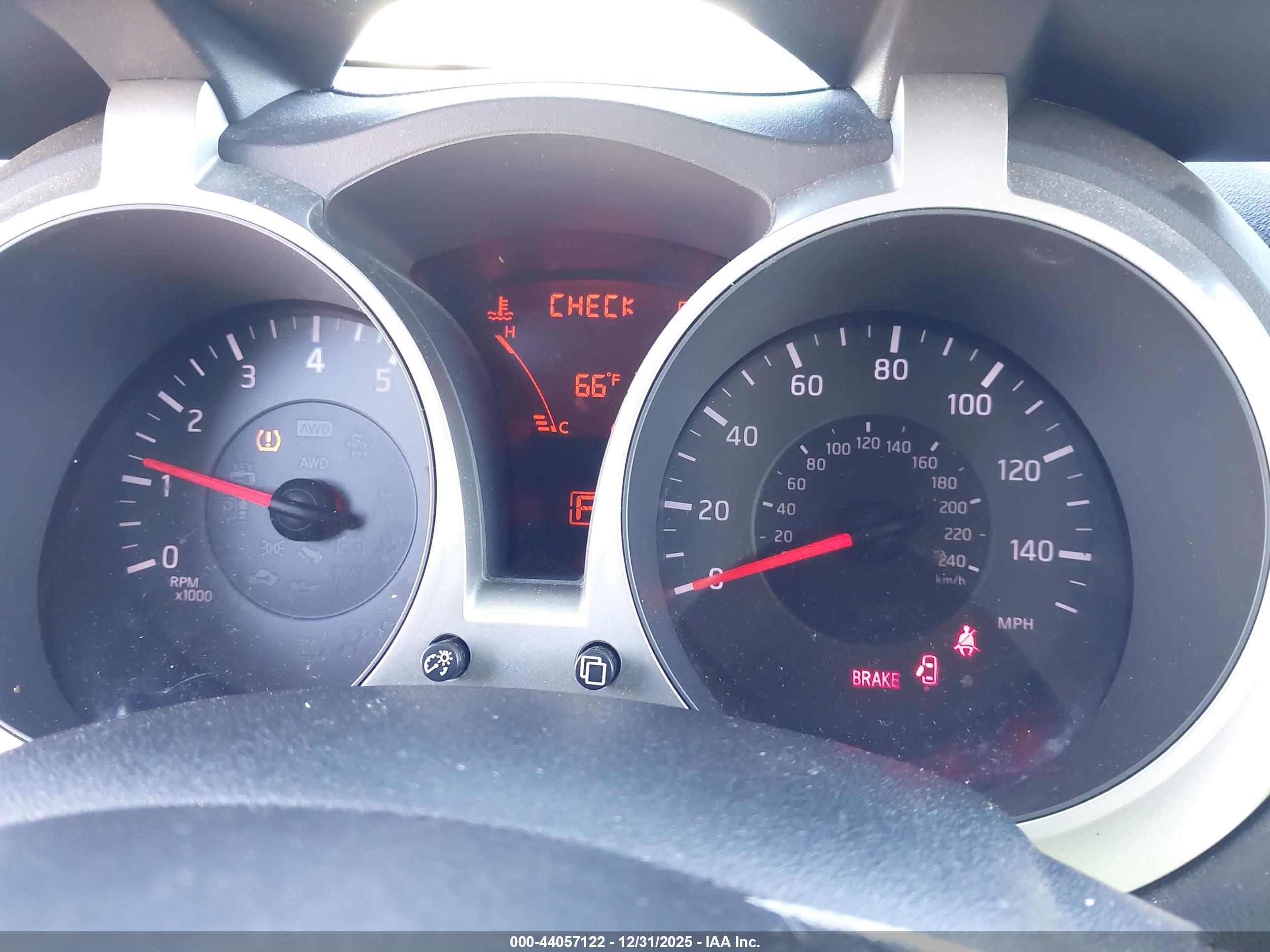 NISSAN JUKE image 7