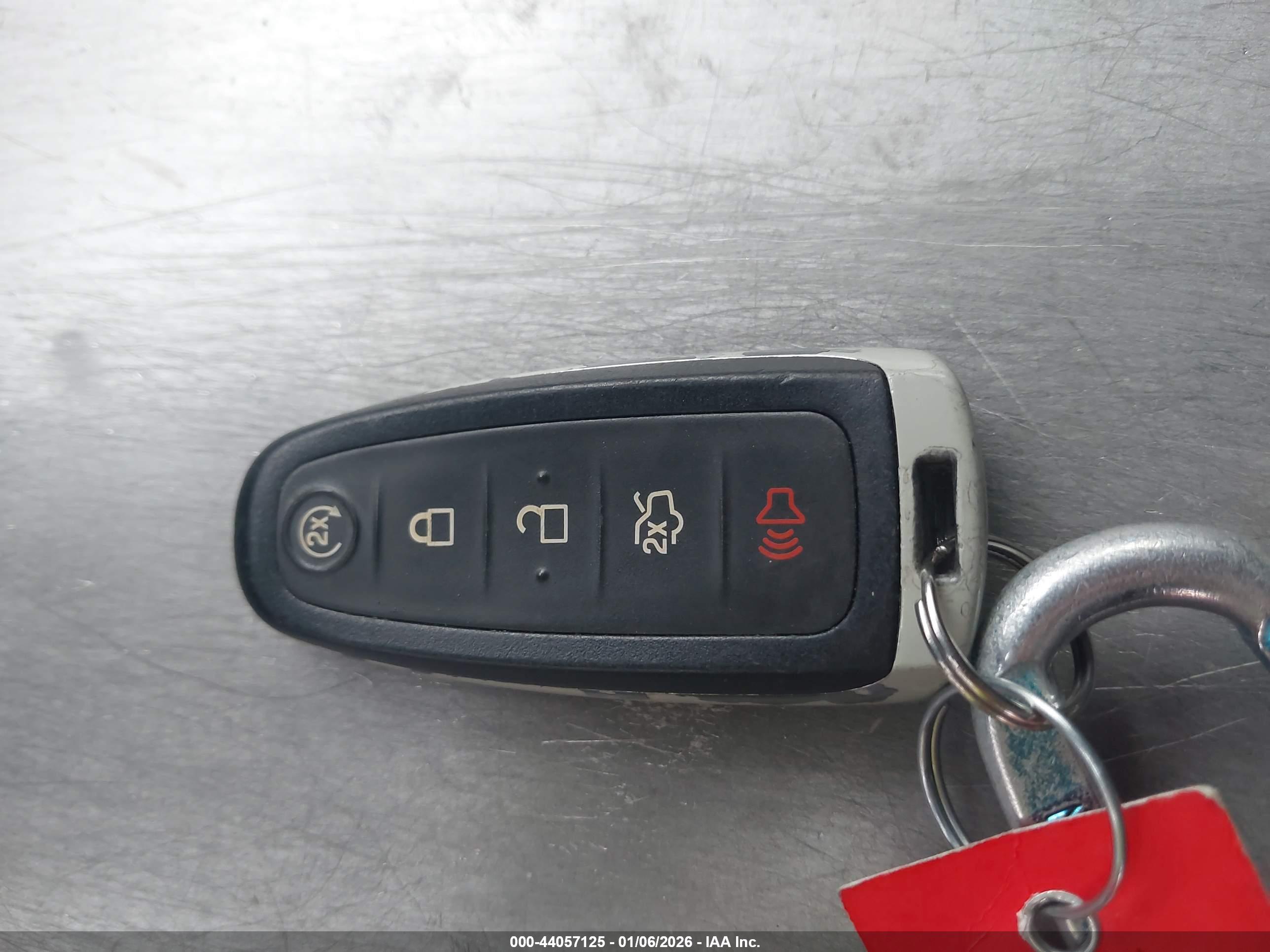 FORD ESCAPE image 11