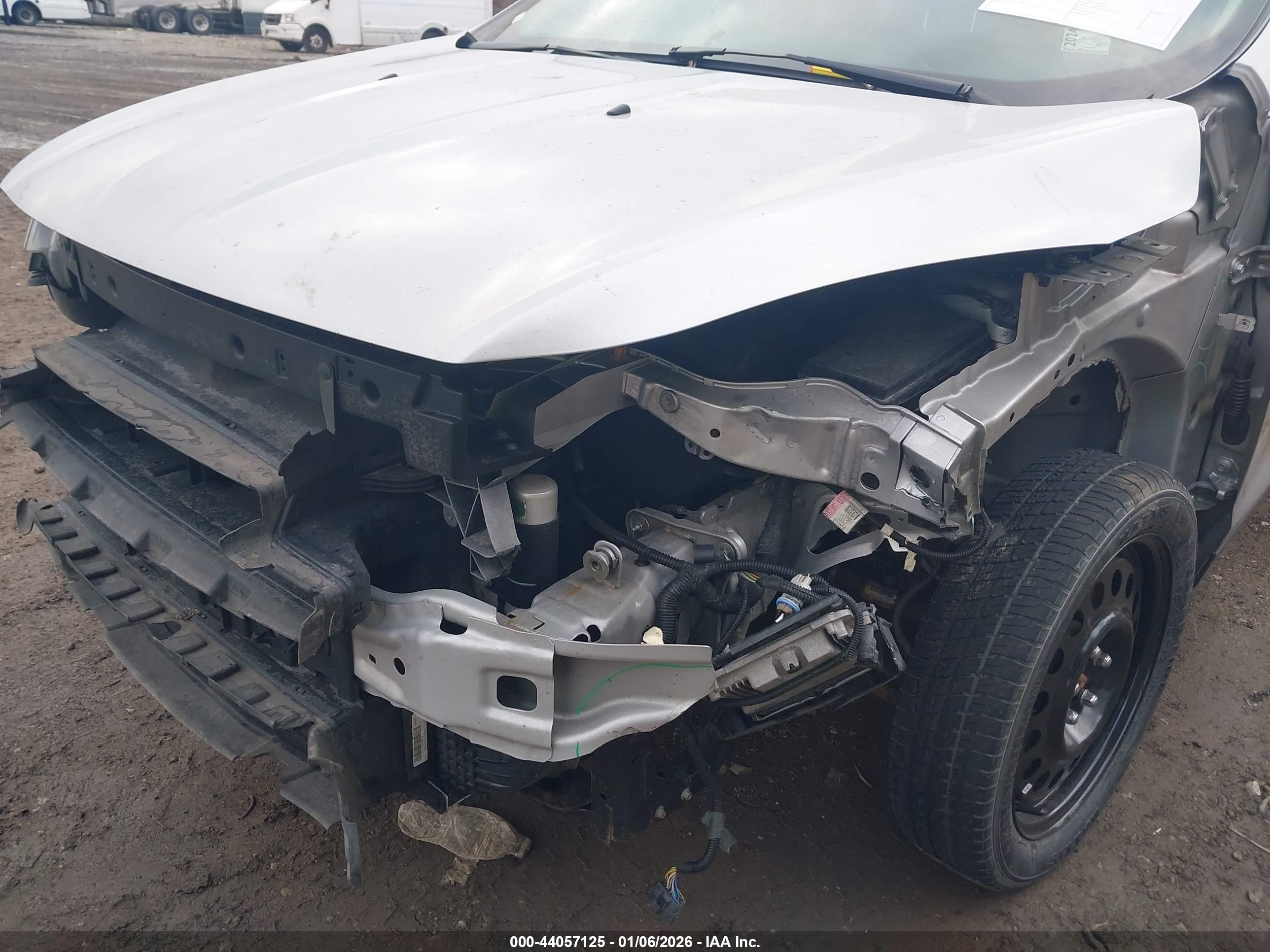 FORD ESCAPE image 6