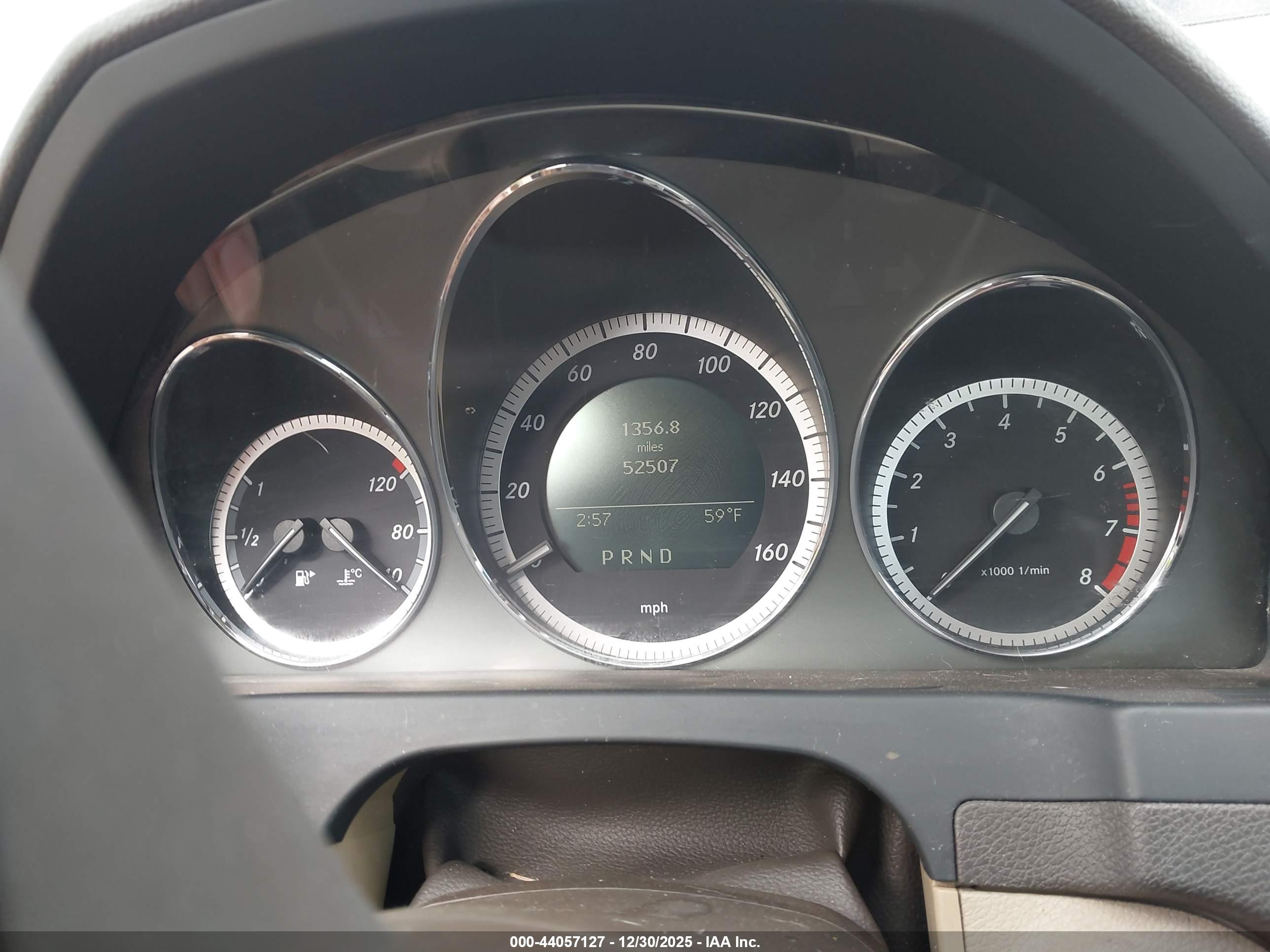 MERCEDES-BENZ C image 7