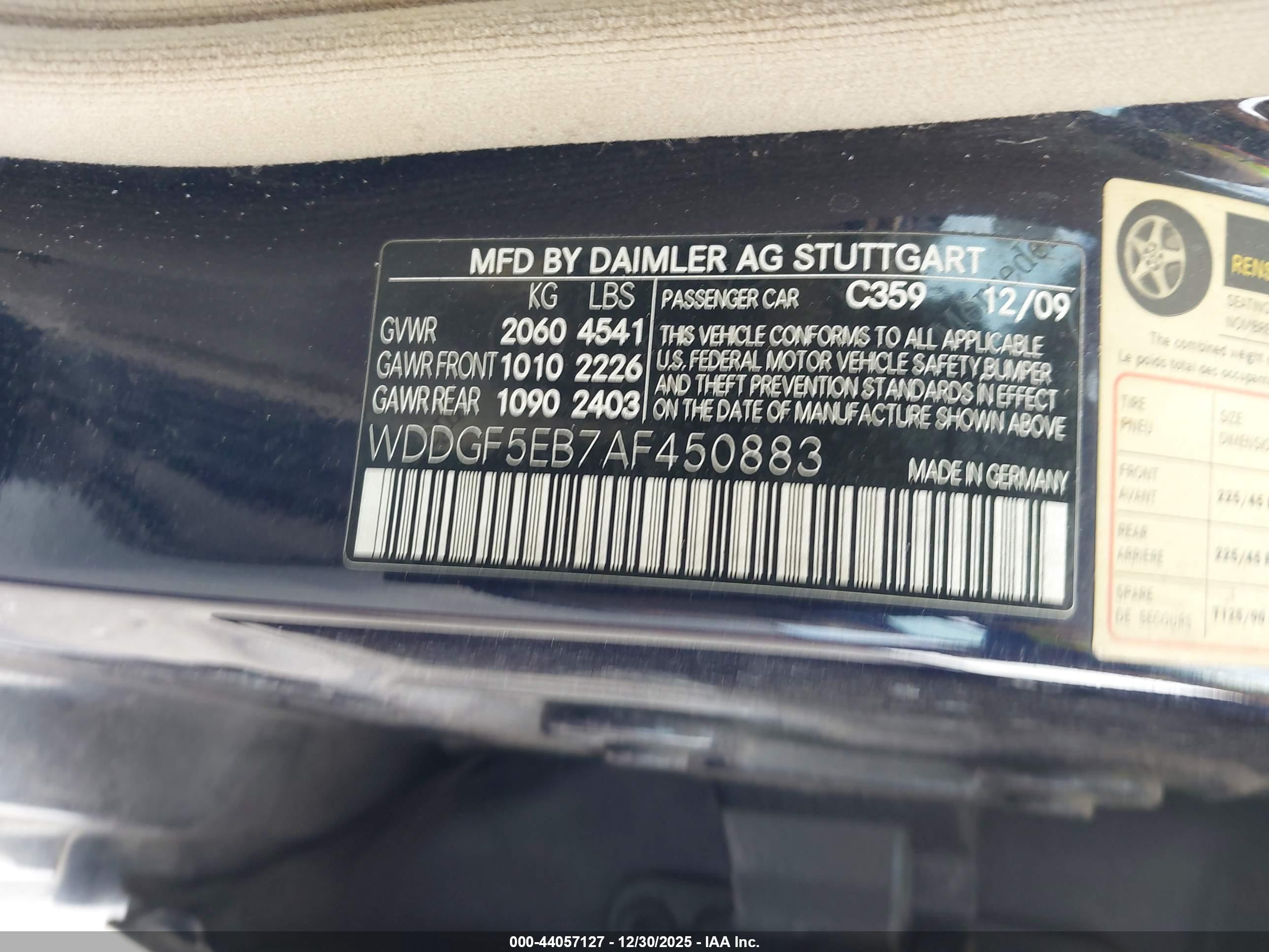 MERCEDES-BENZ C image 9