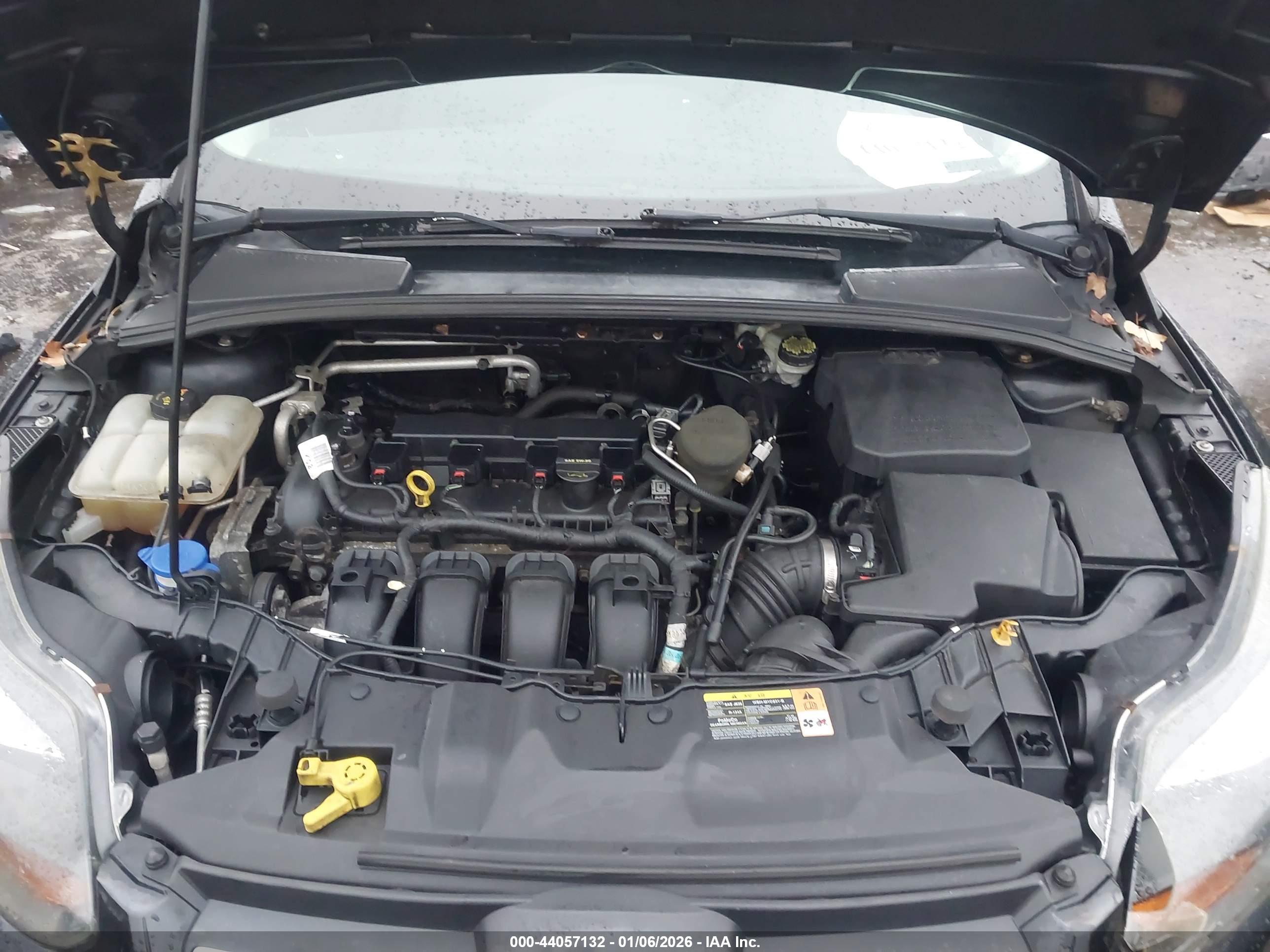 FORD FOCUS image 10