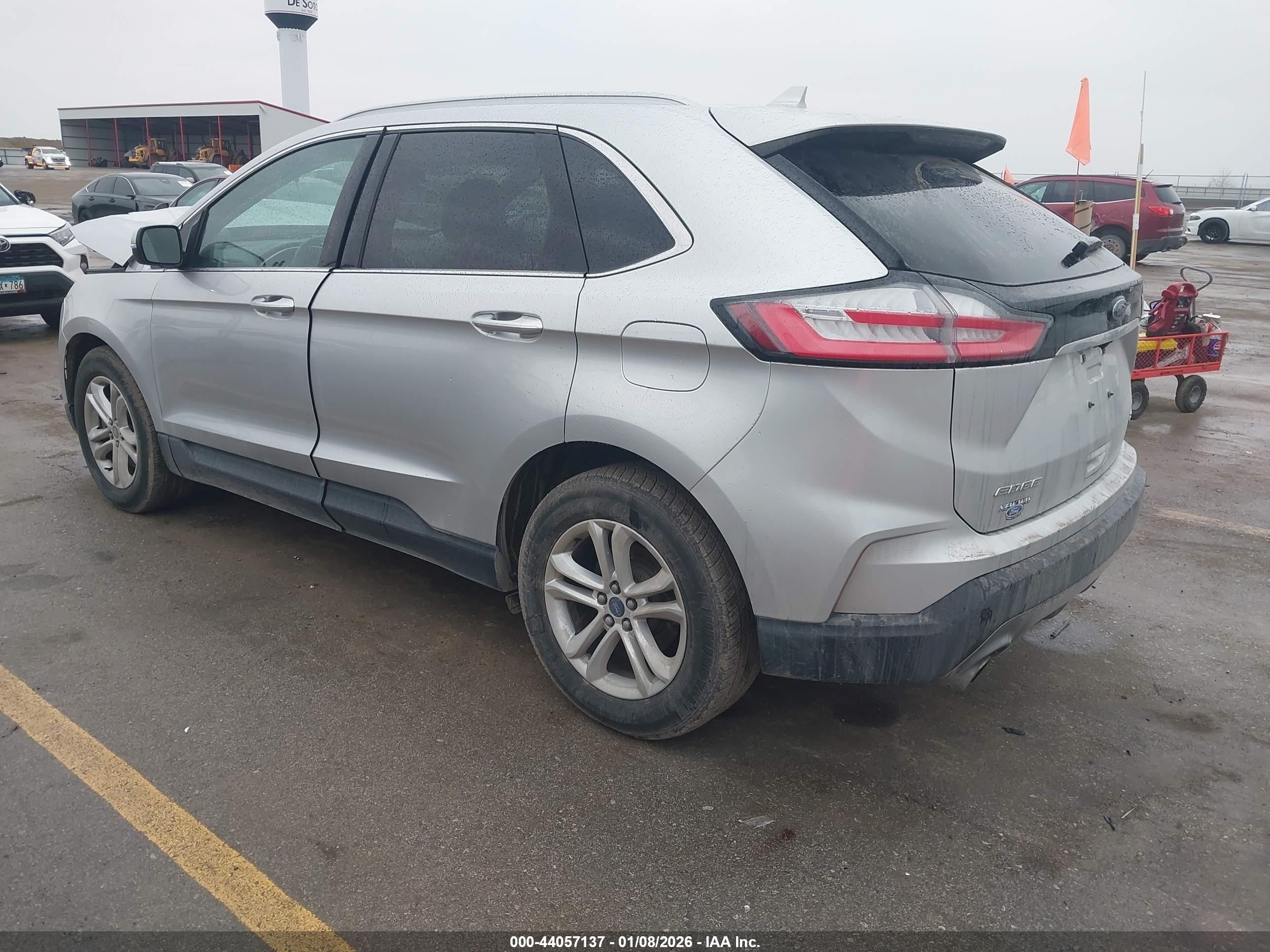 FORD EDGE image 3