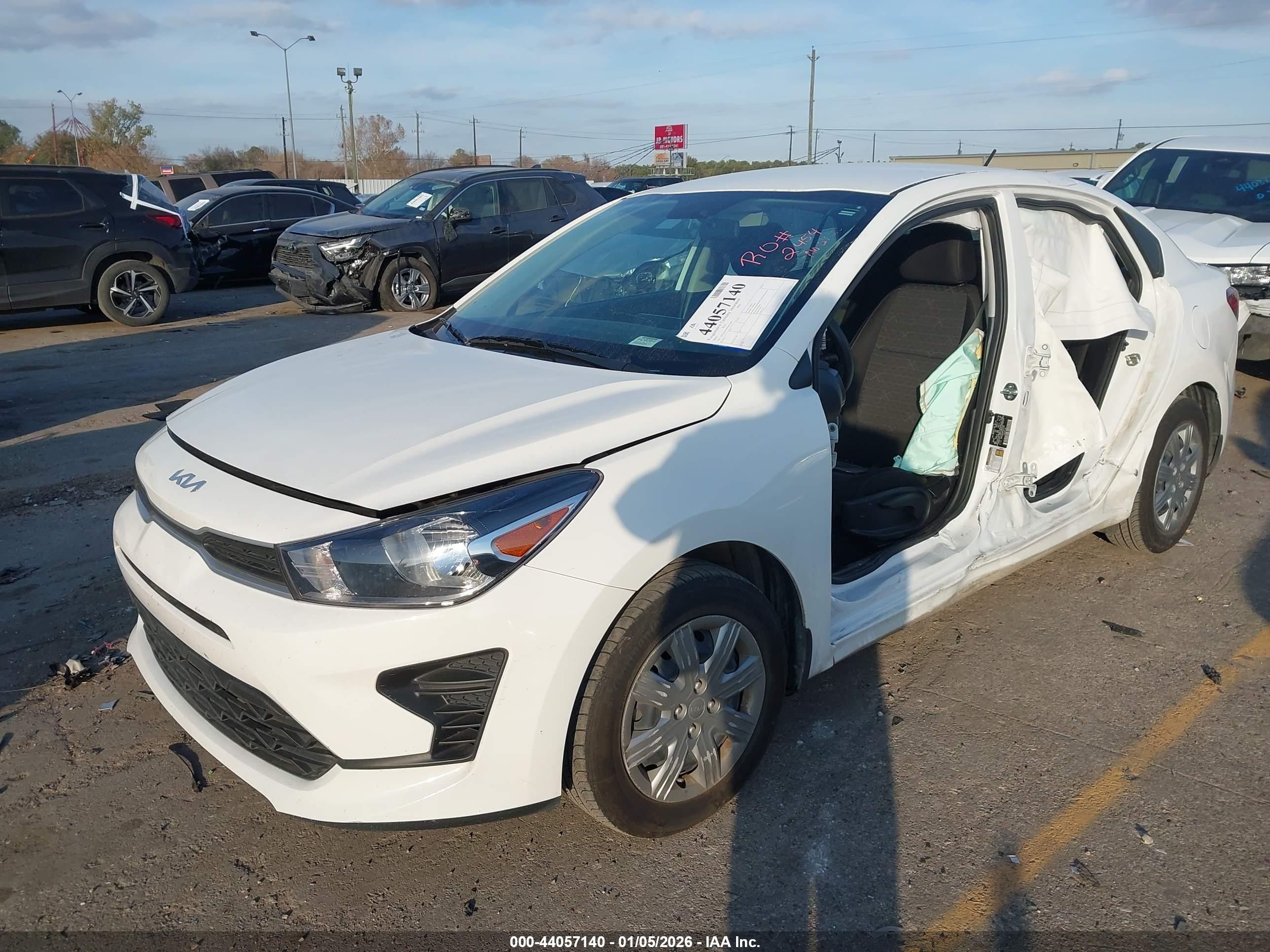 KIA RIO image 6