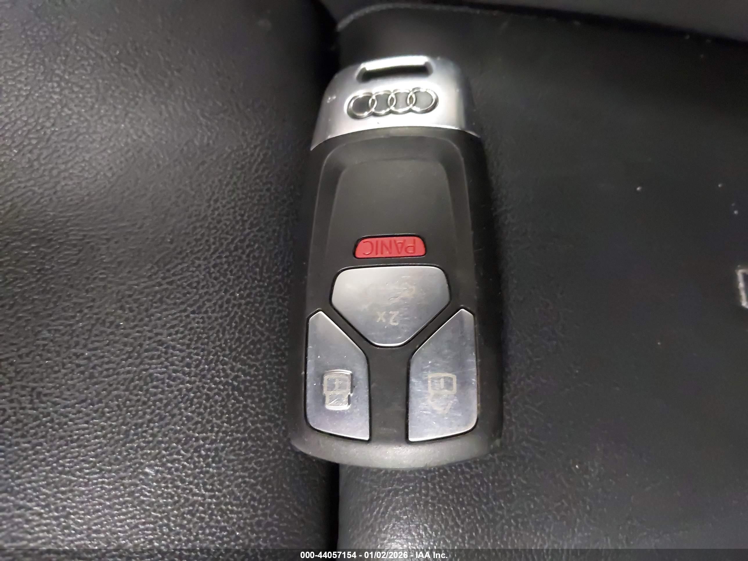 AUDI A4 image 11