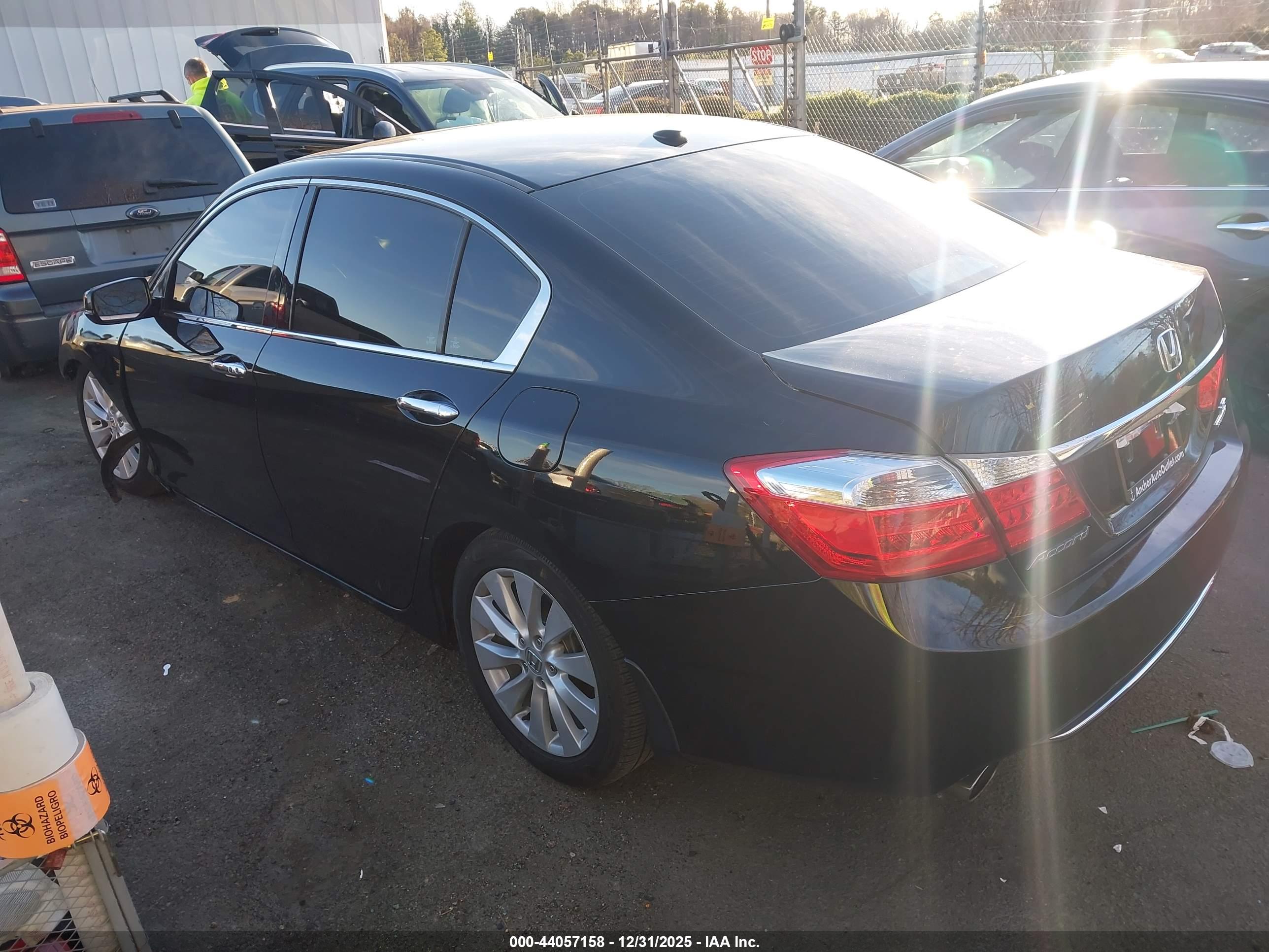 HONDA ACCORD image 3