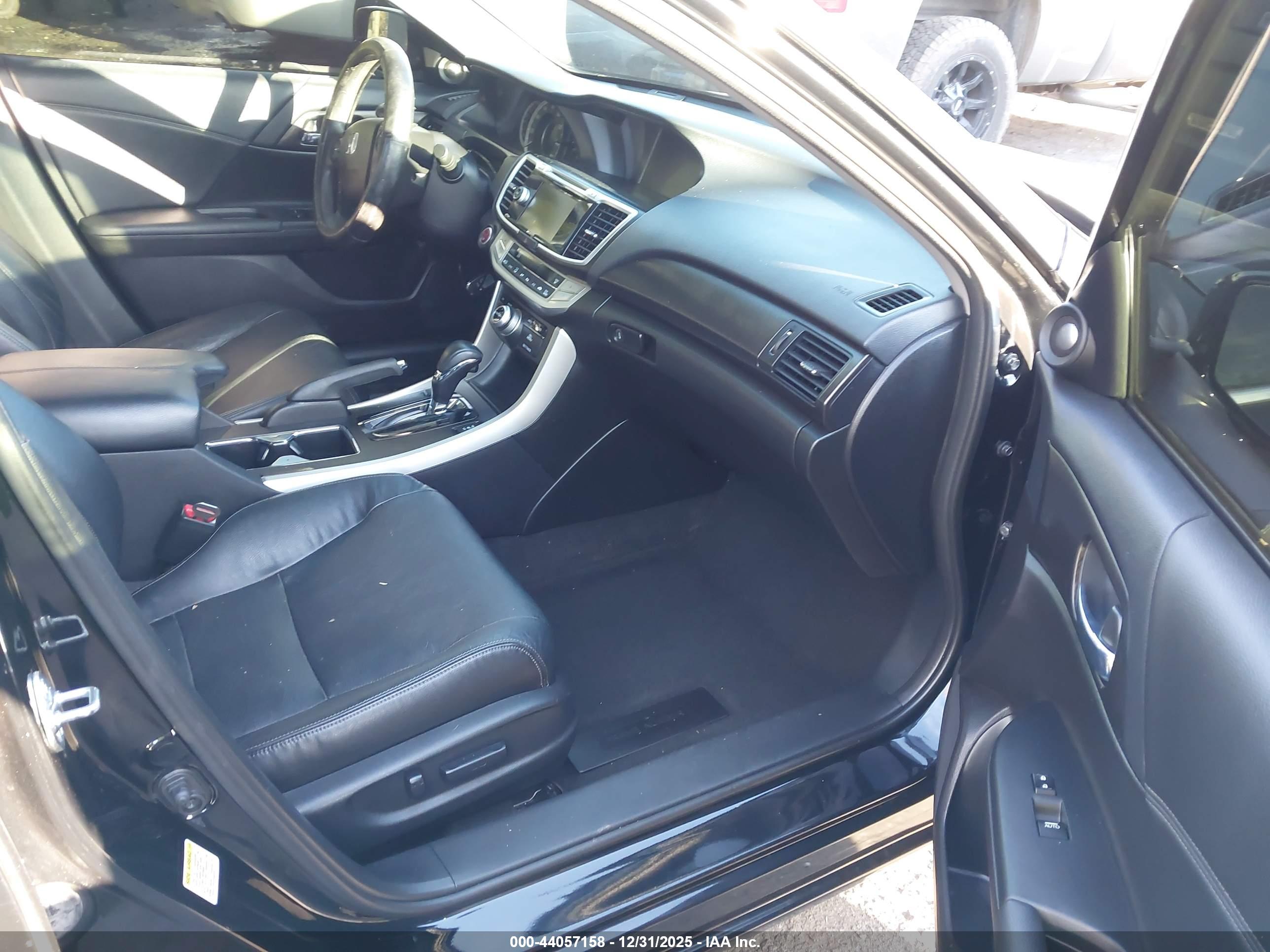 HONDA ACCORD image 5