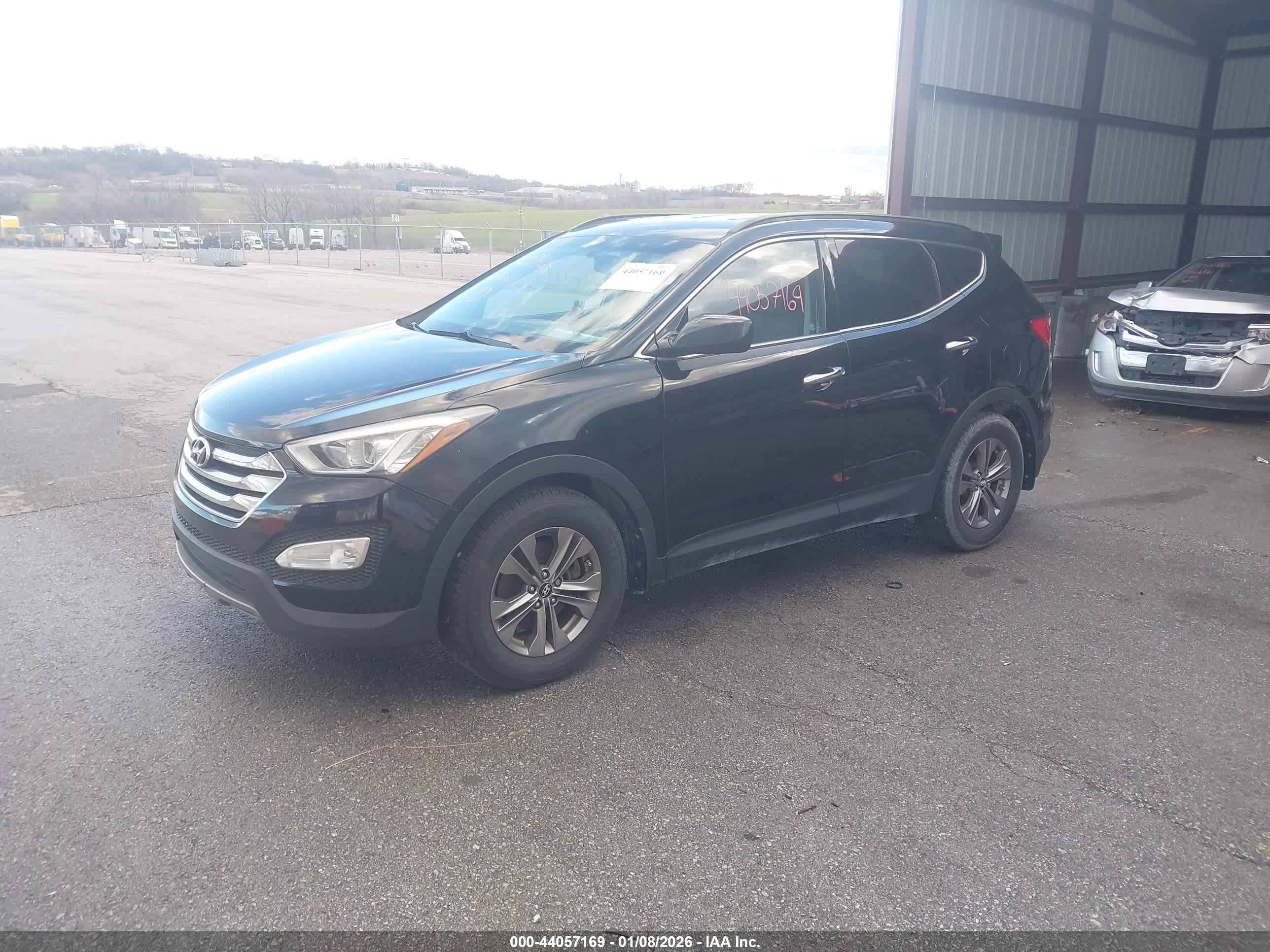 HYUNDAI SANTA image 2