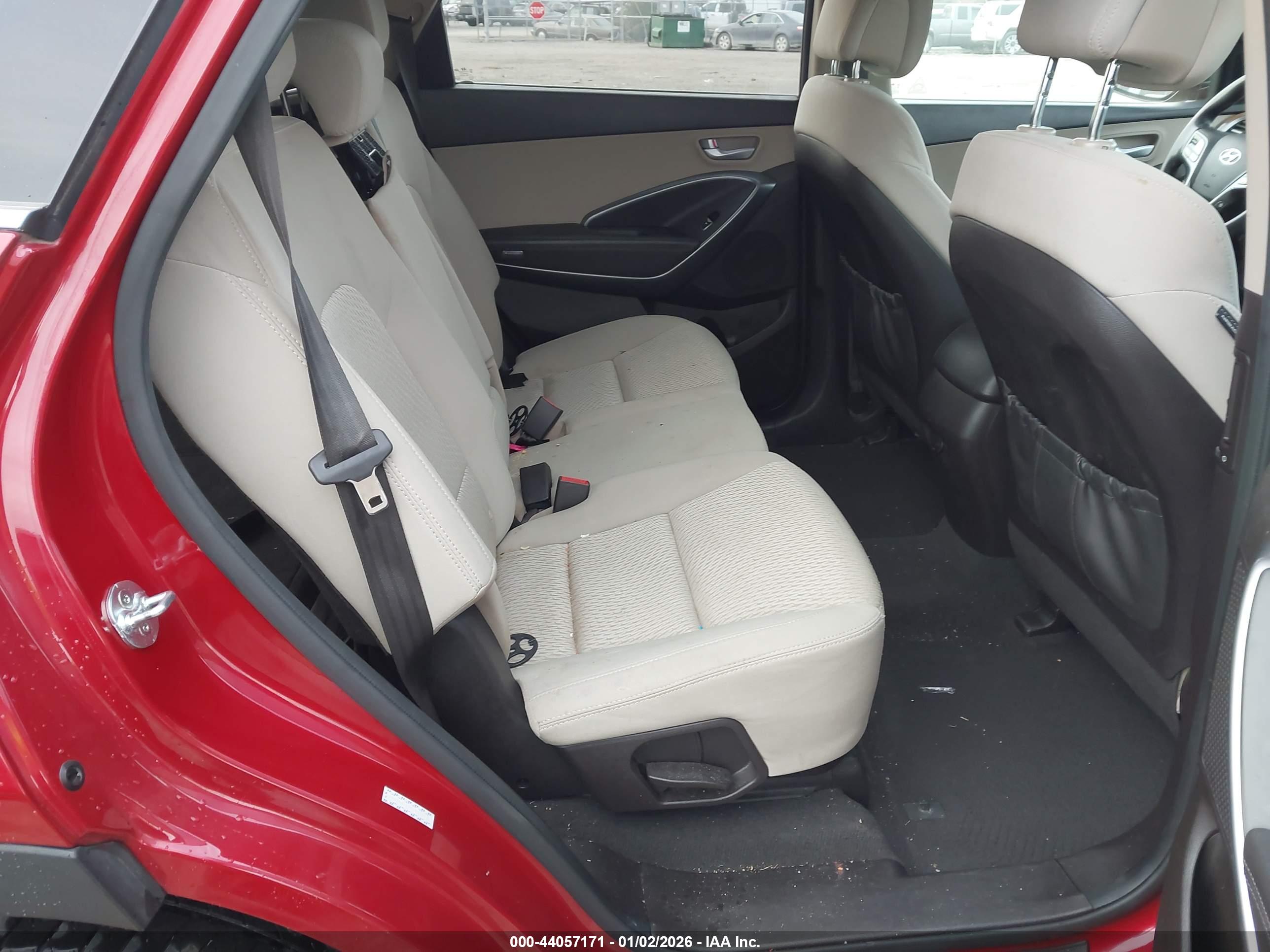 HYUNDAI SANTA image 8