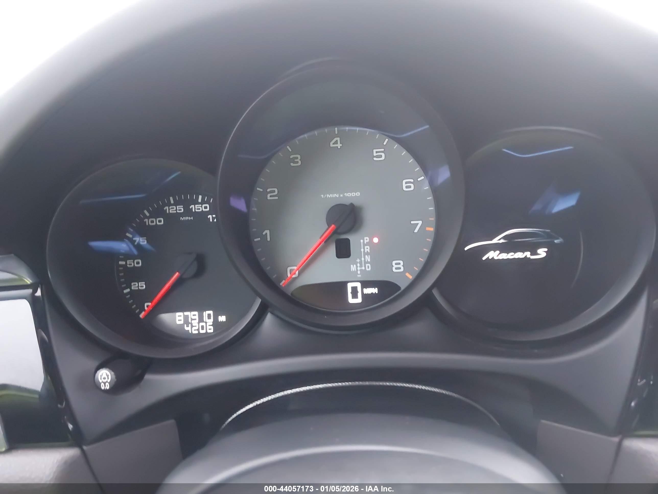 PORSCHE MACAN image 7