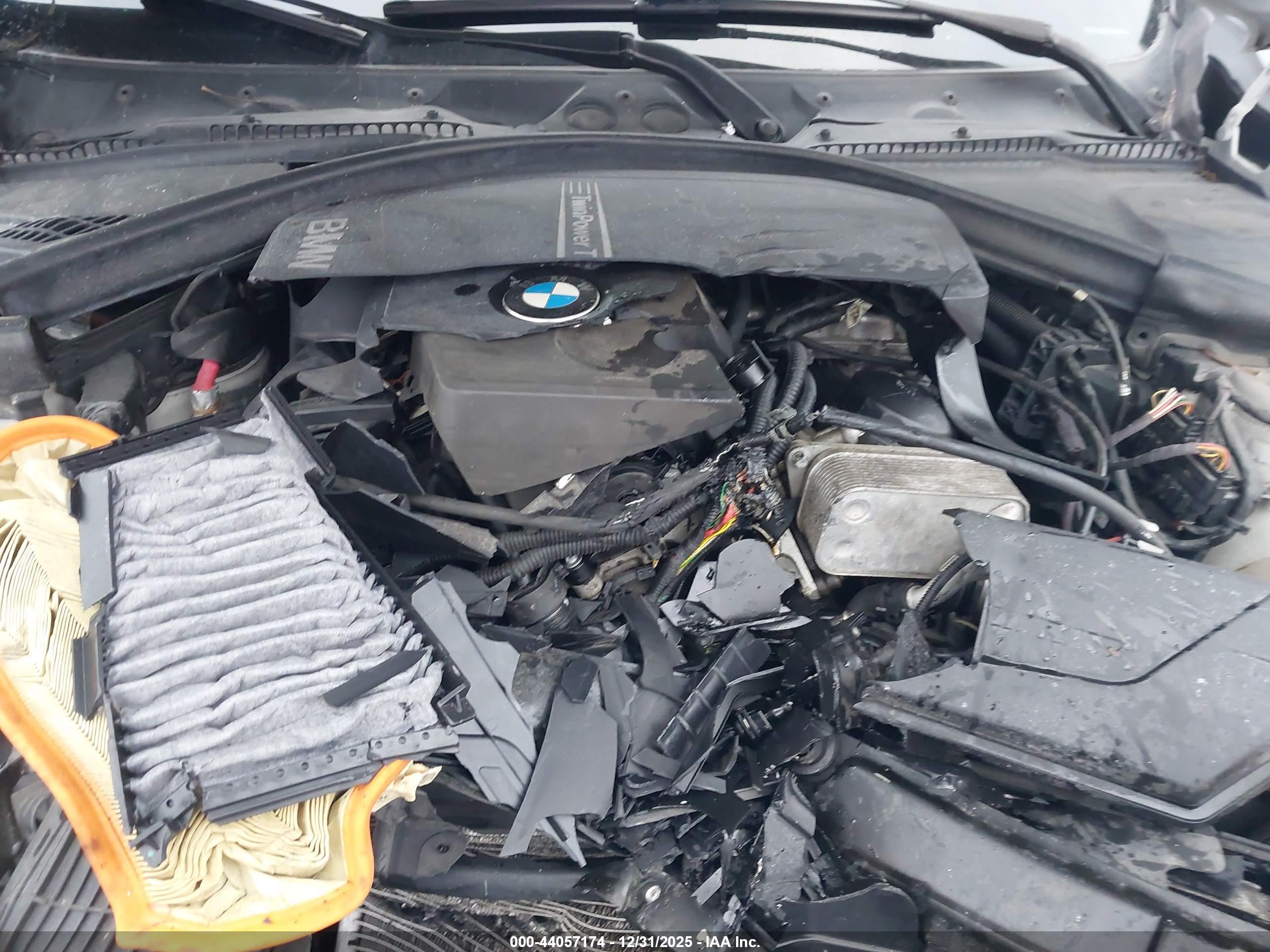 BMW 328I image 10