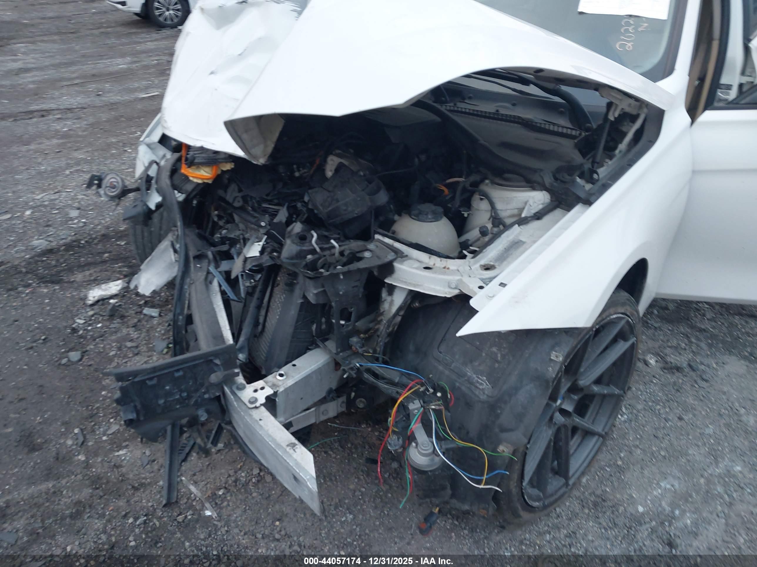 BMW 328I image 6