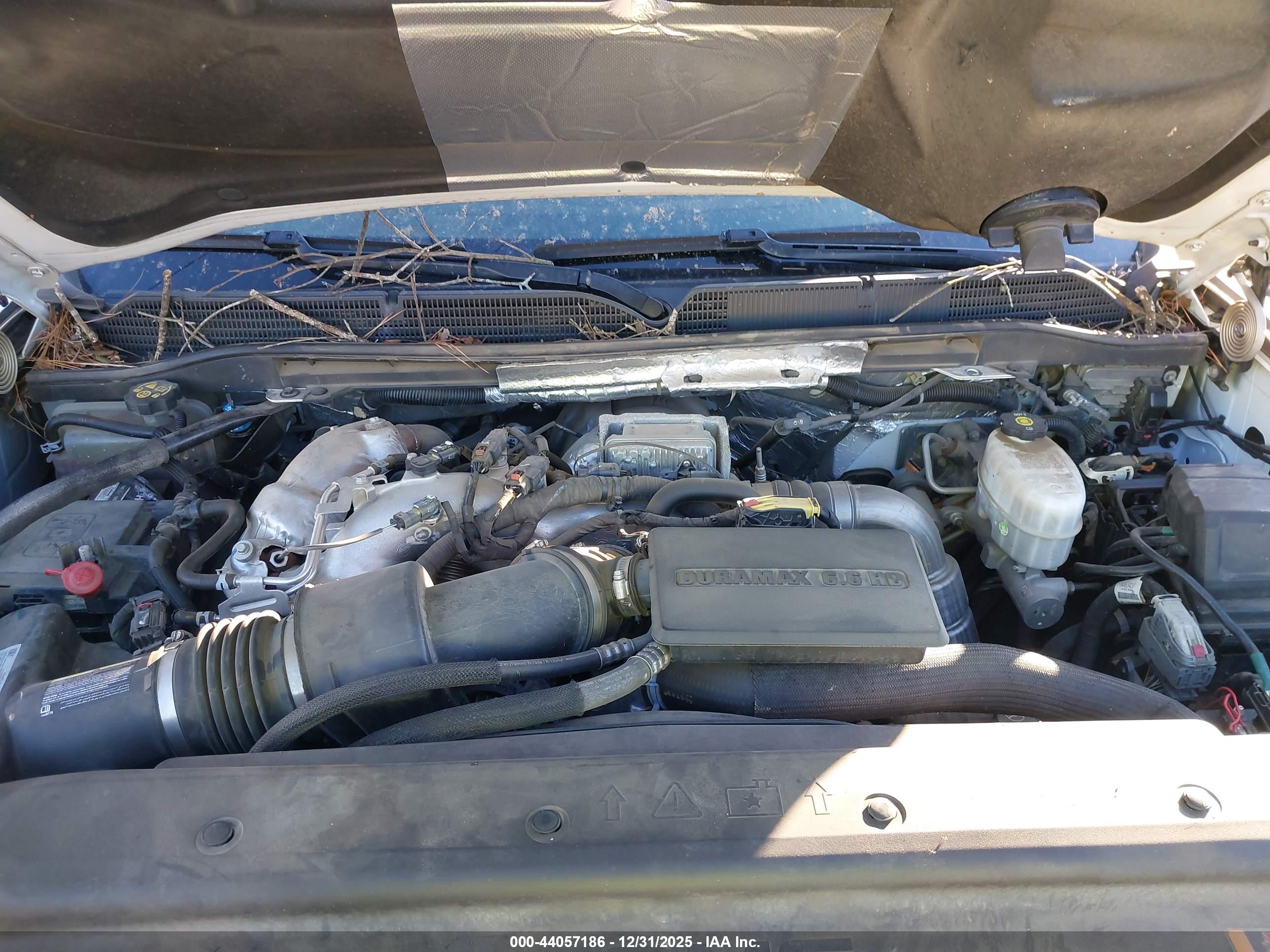 GMC SIERRA image 10