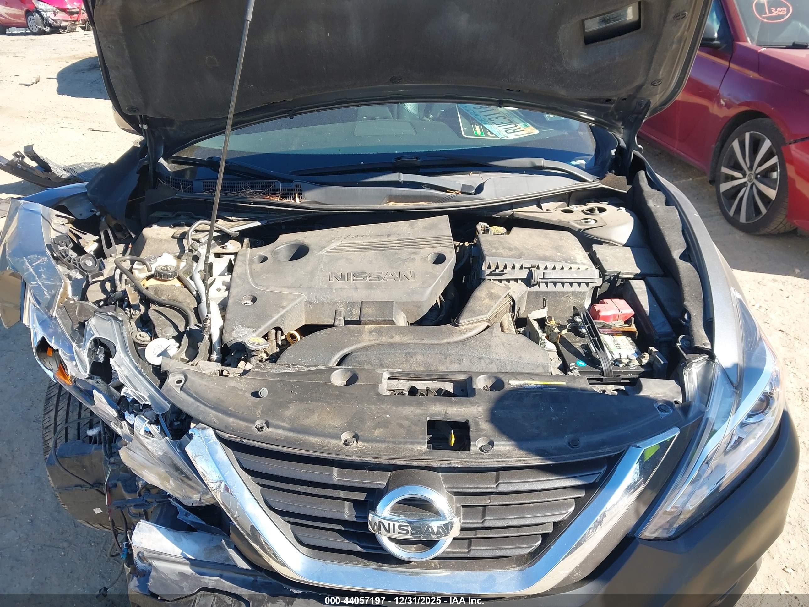 NISSAN ALTIMA image 10