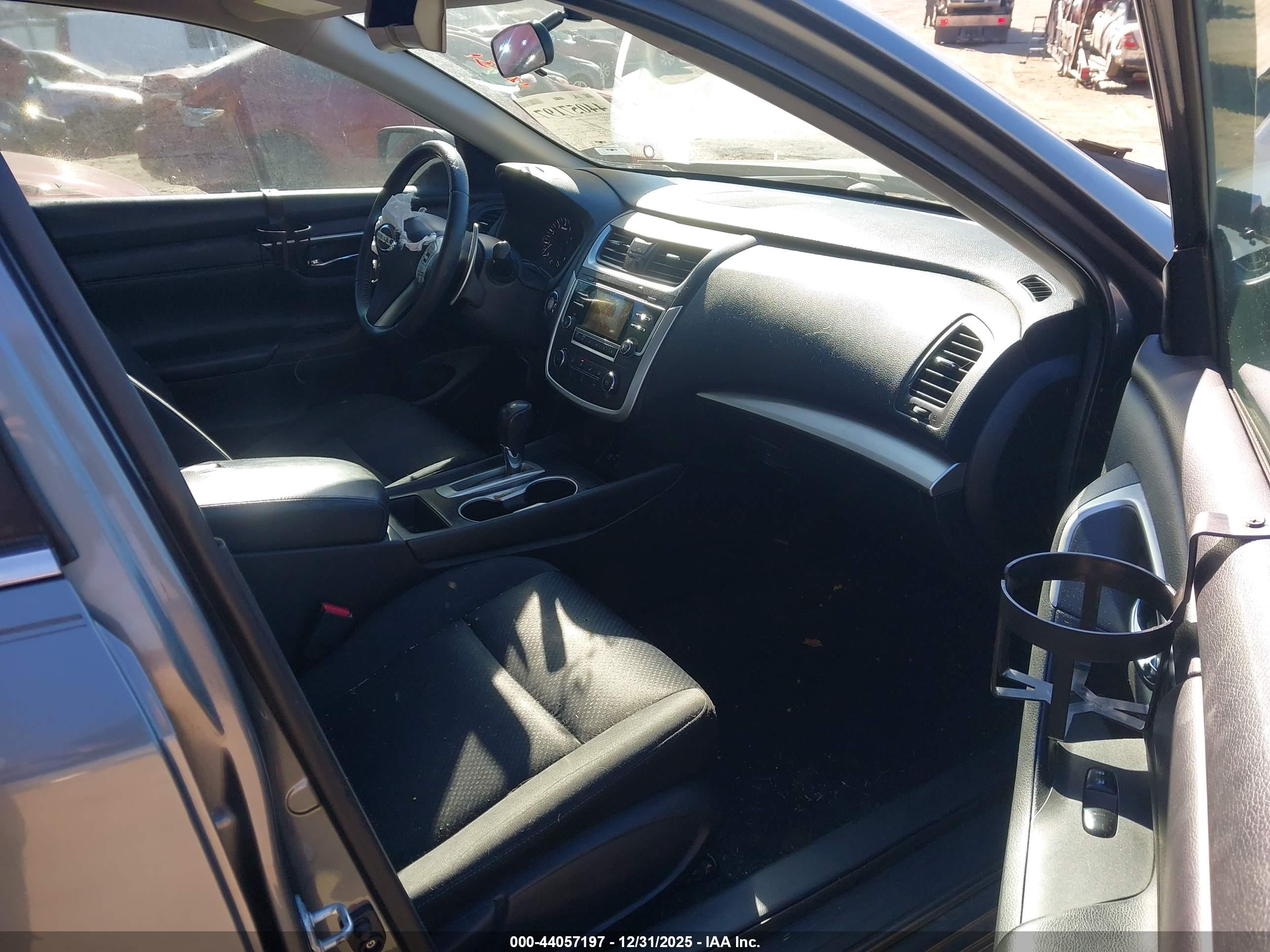 NISSAN ALTIMA image 5