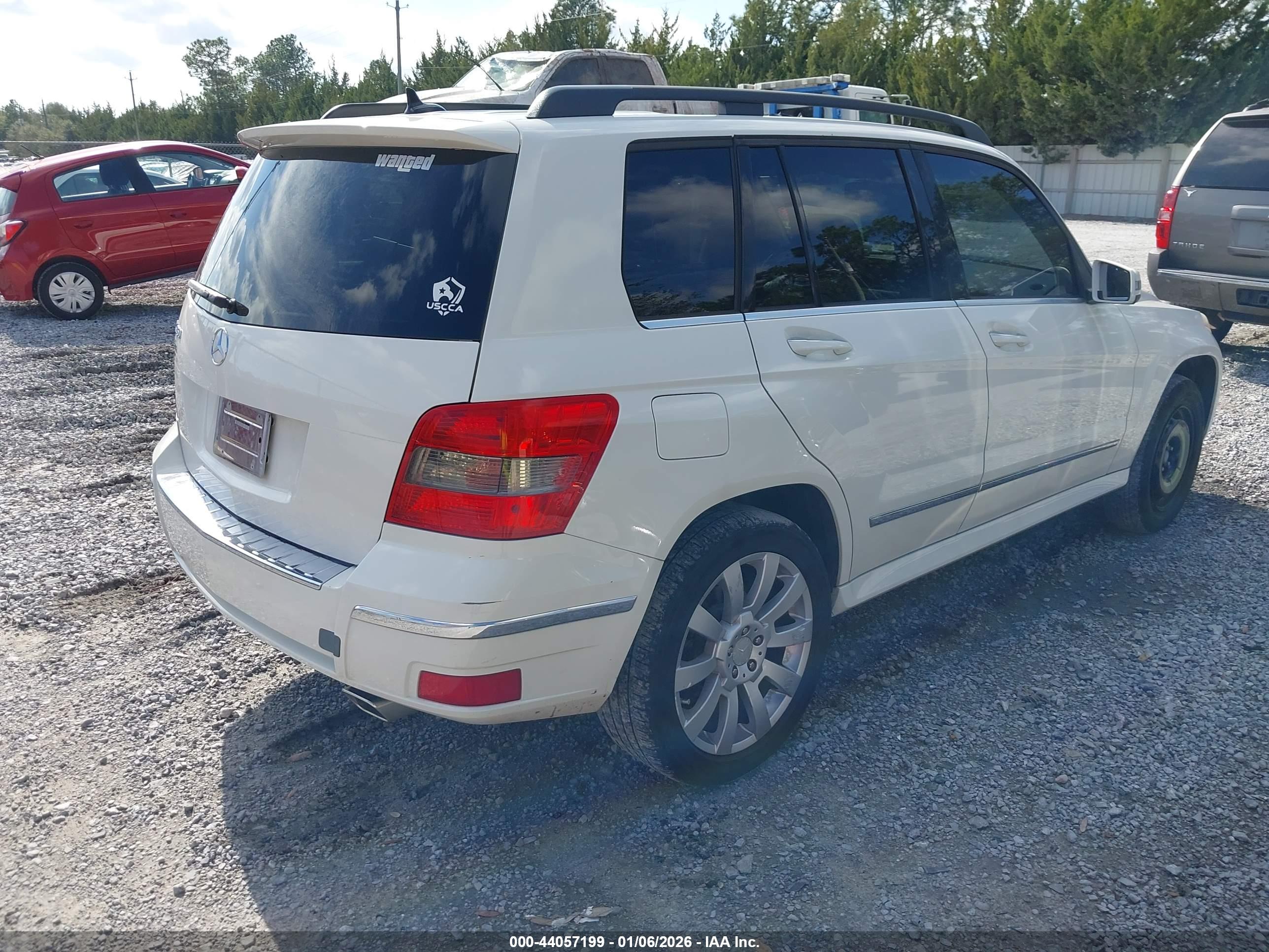 MERCEDES-BENZ GLK image 4