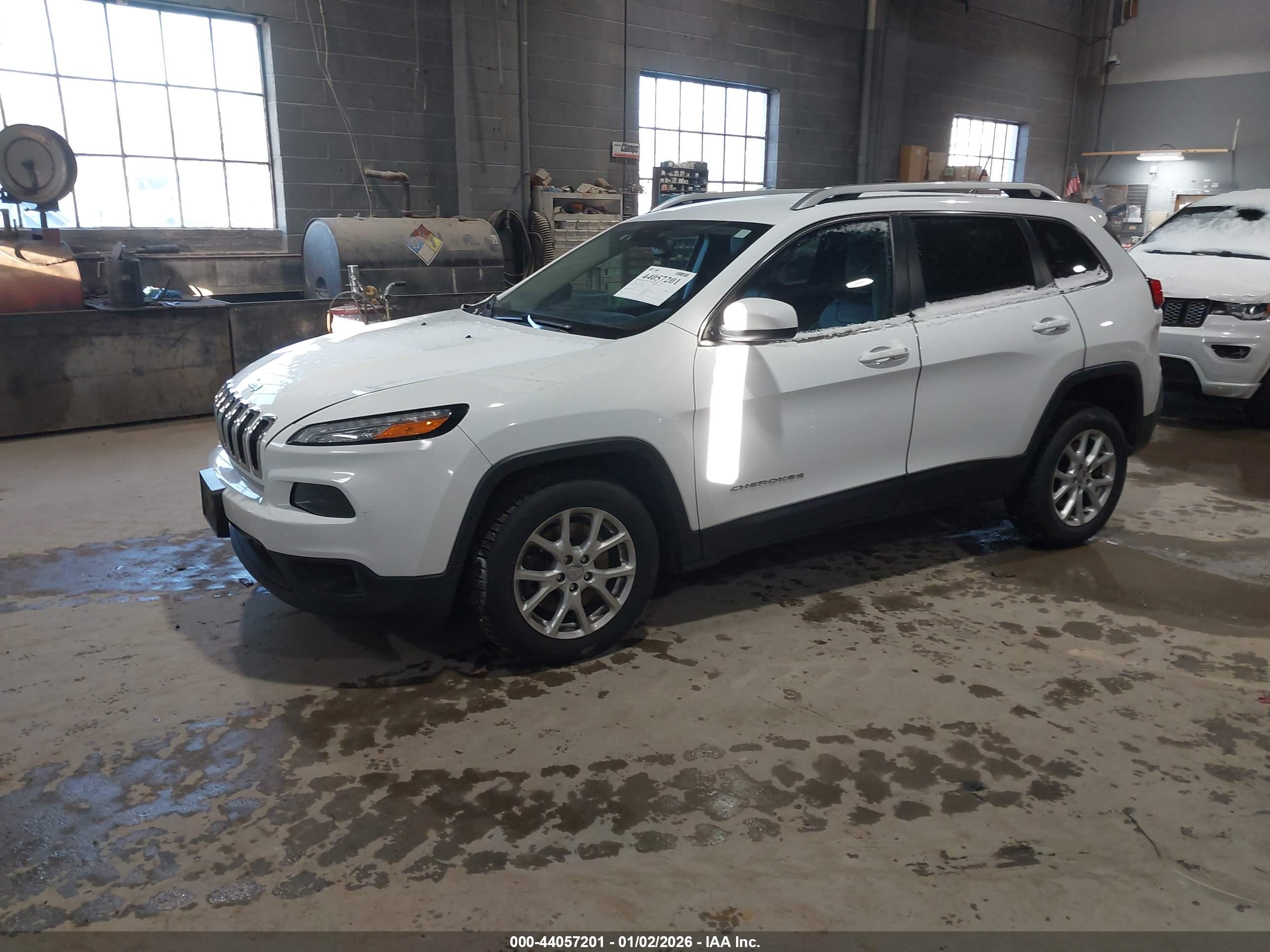 JEEP CHEROKEE image 2