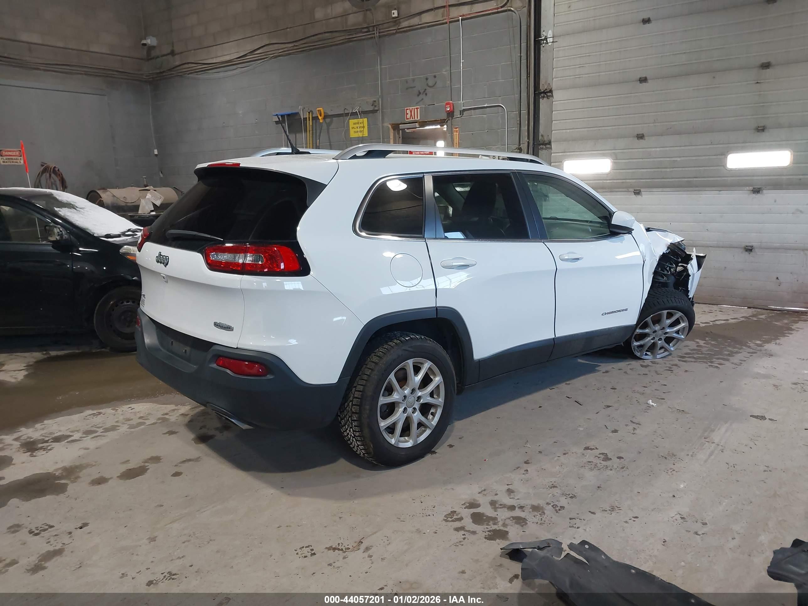 JEEP CHEROKEE image 4
