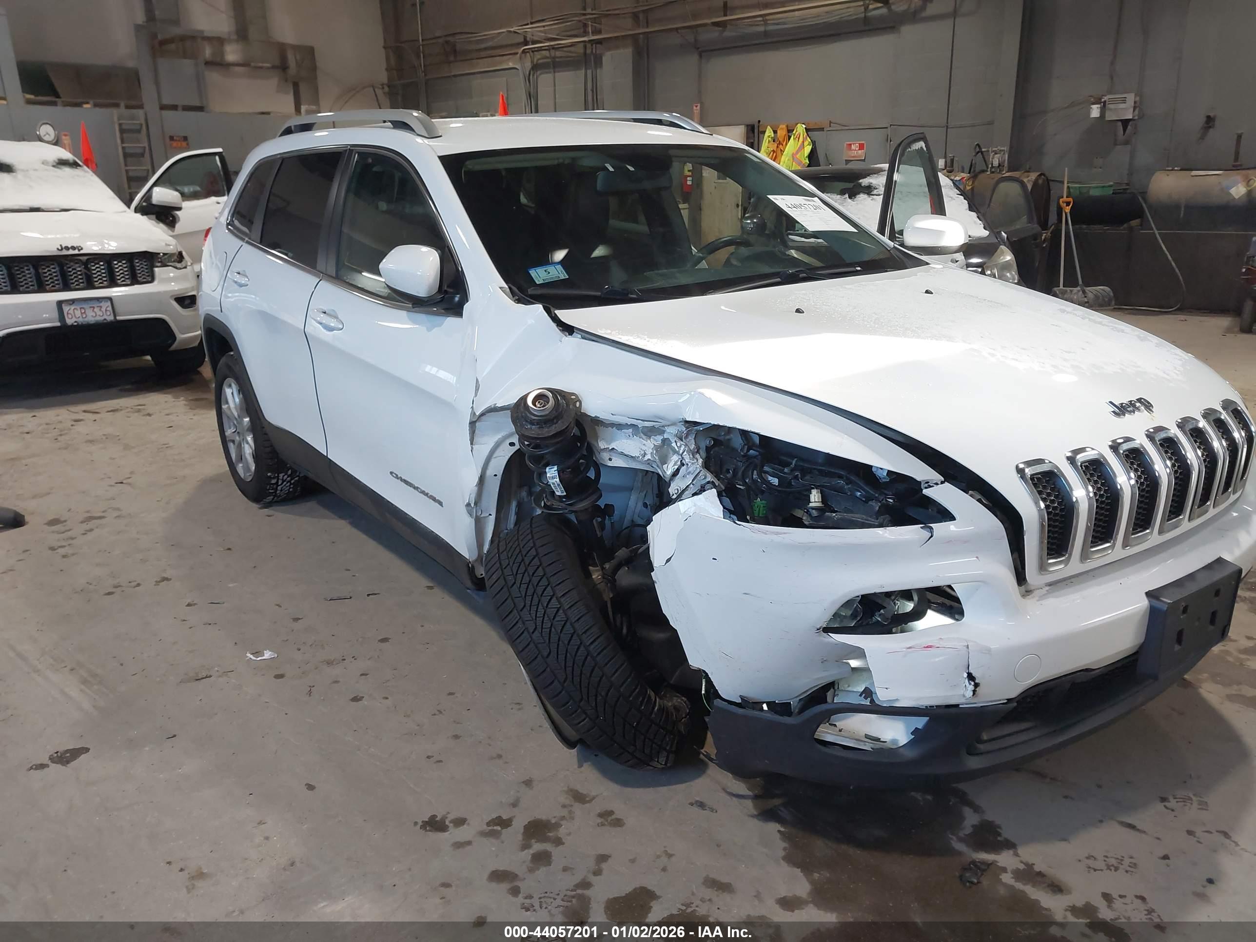 JEEP CHEROKEE image 6
