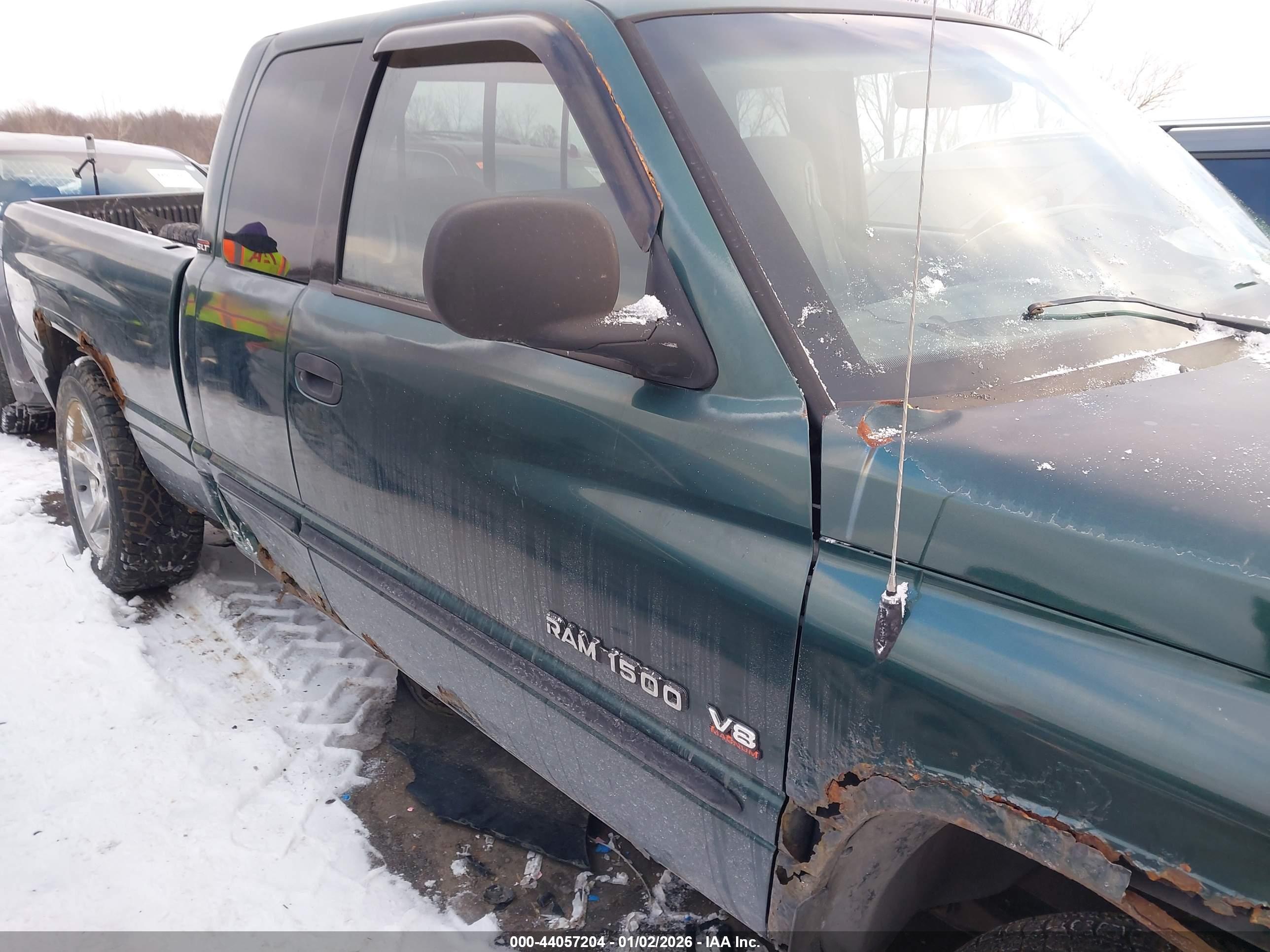 DODGE RAM image 6