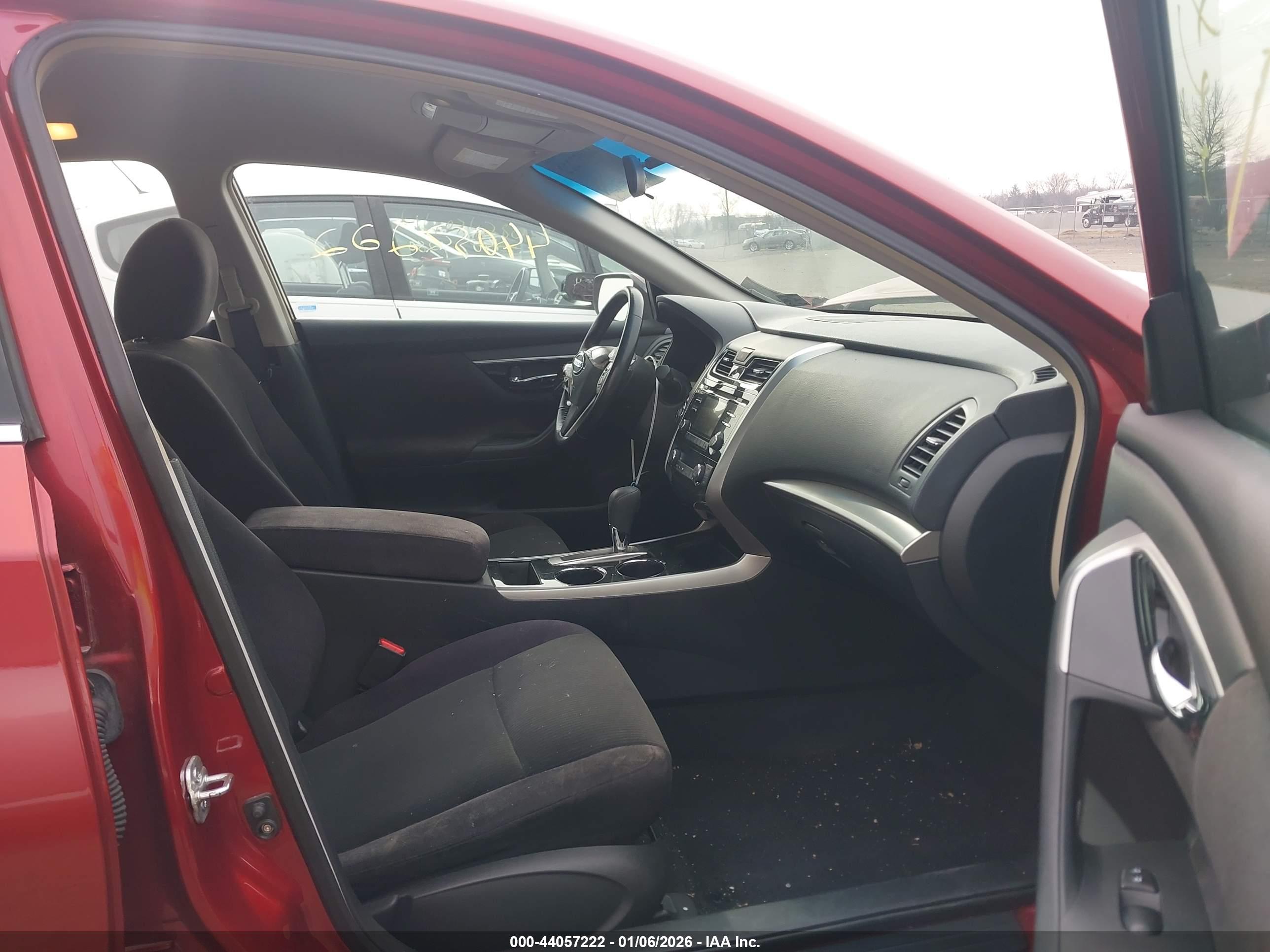 NISSAN ALTIMA image 5