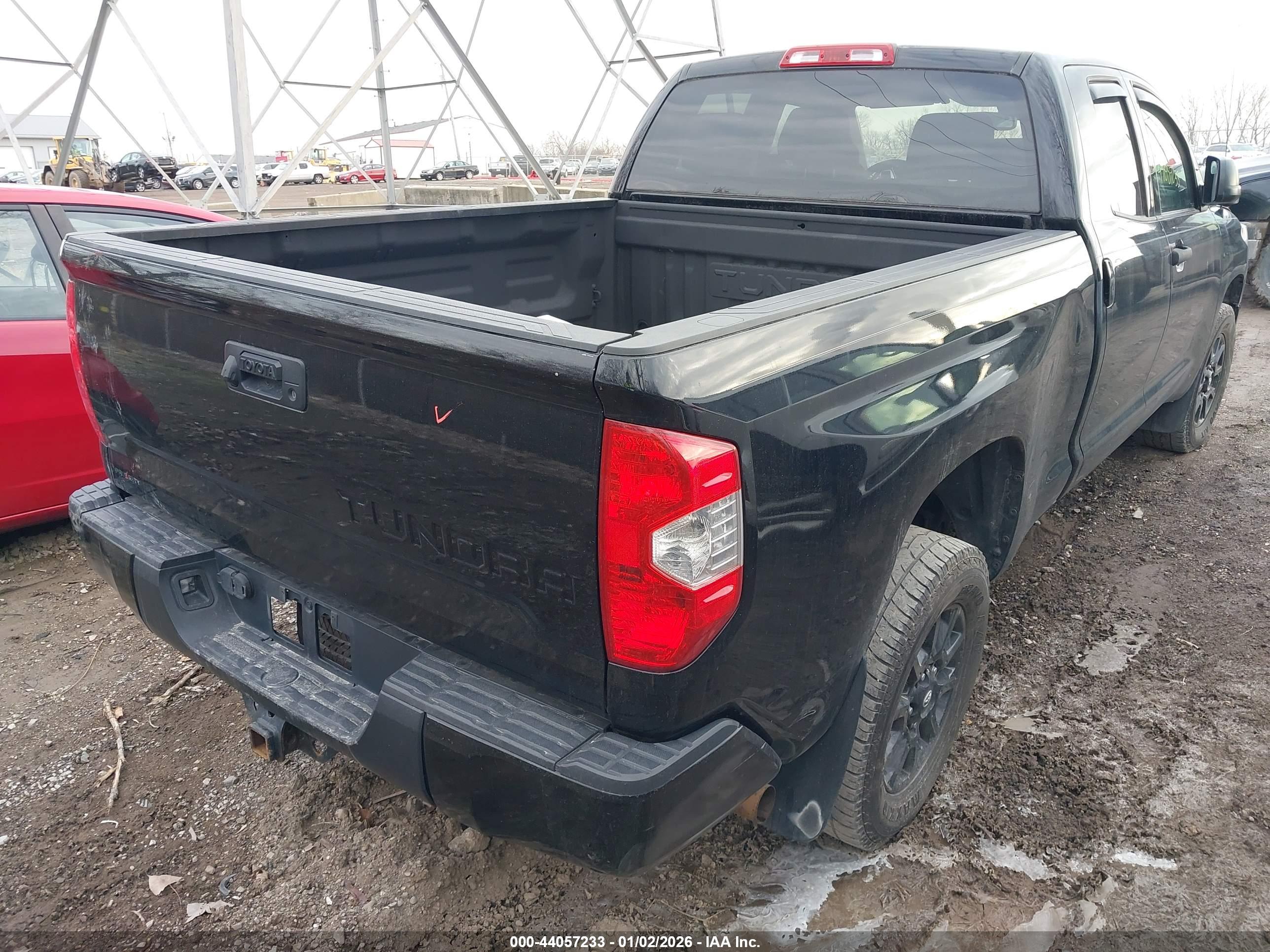 TOYOTA TUNDRA image 4