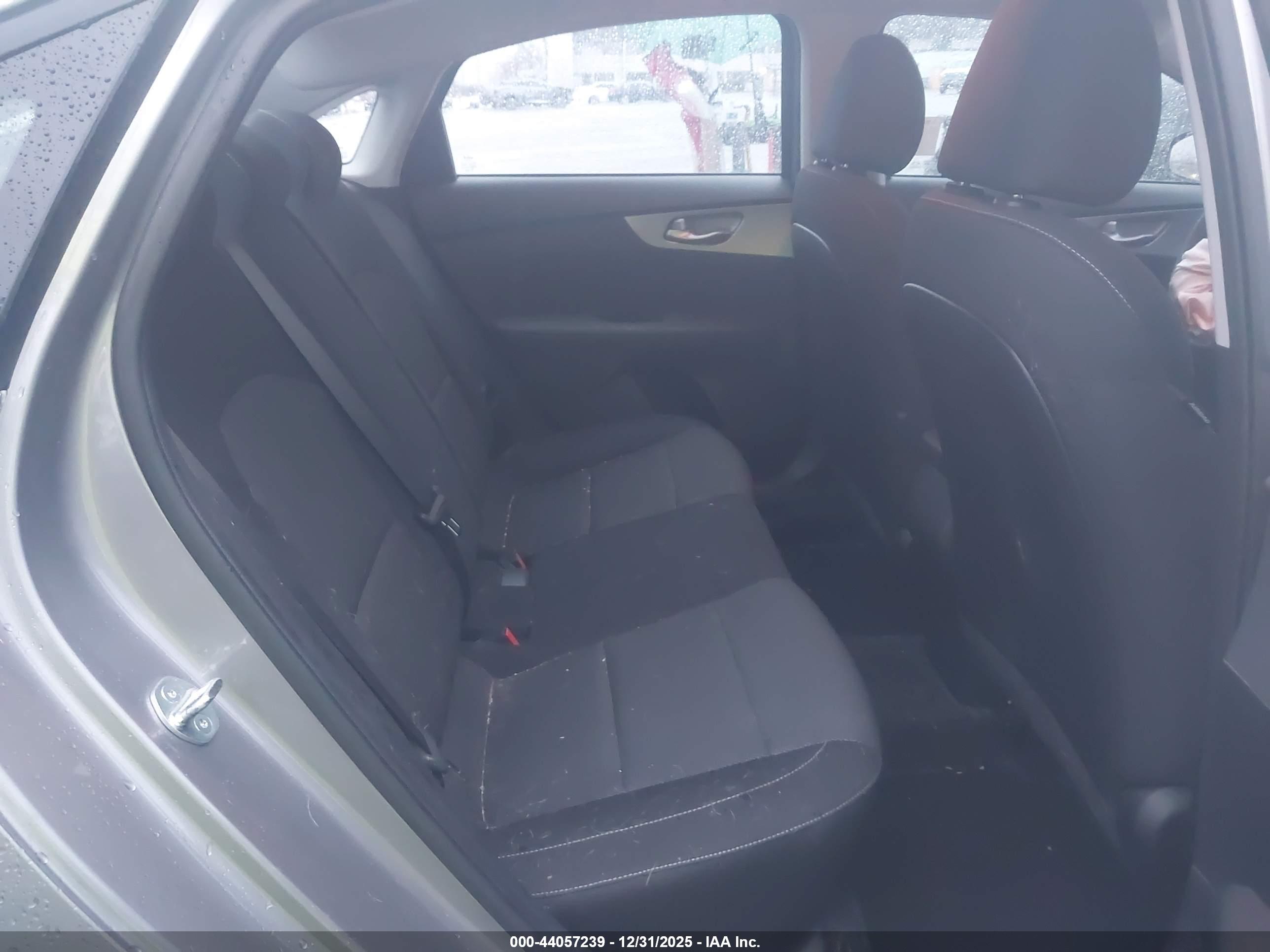 KIA FORTE image 8