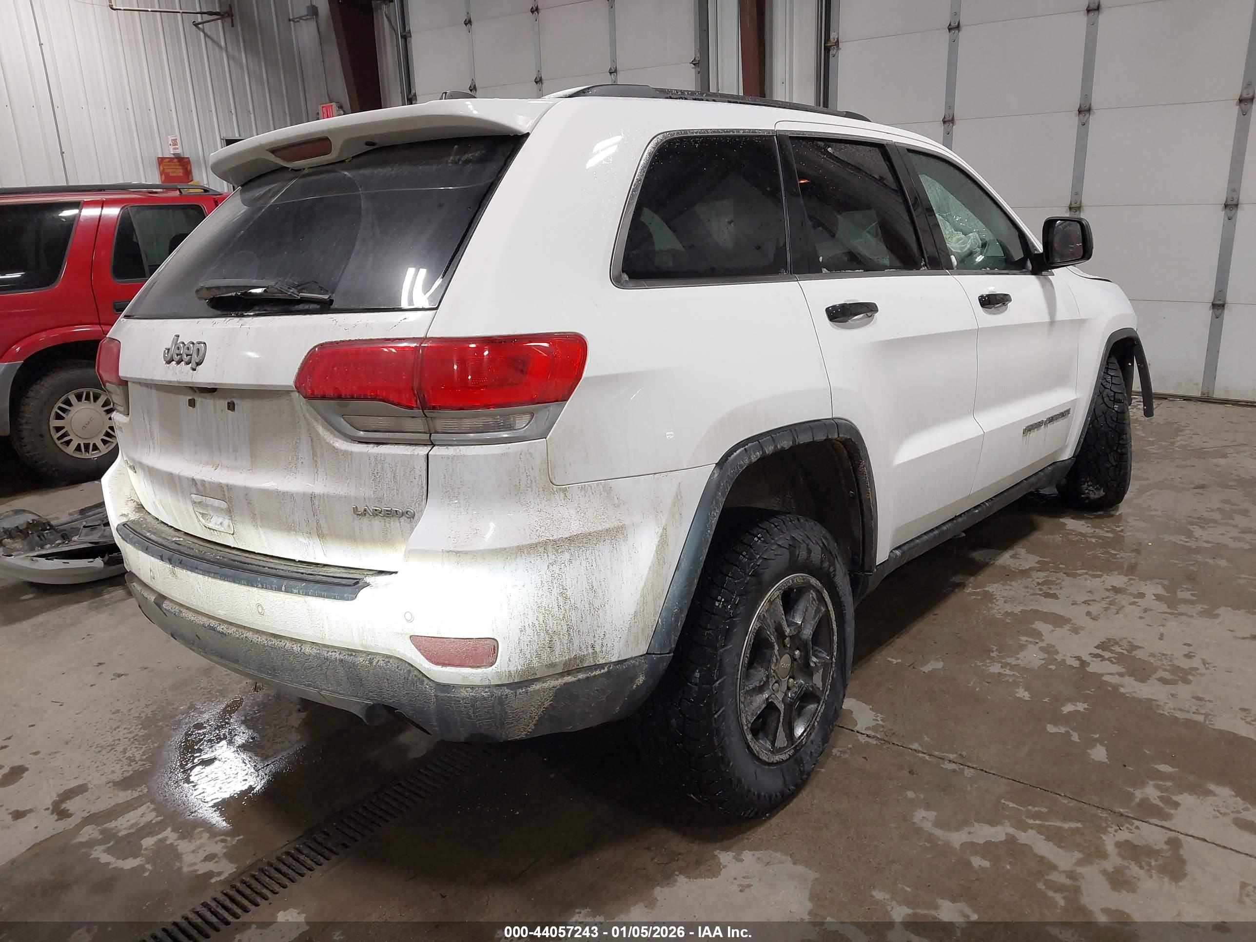 JEEP GRAND image 4