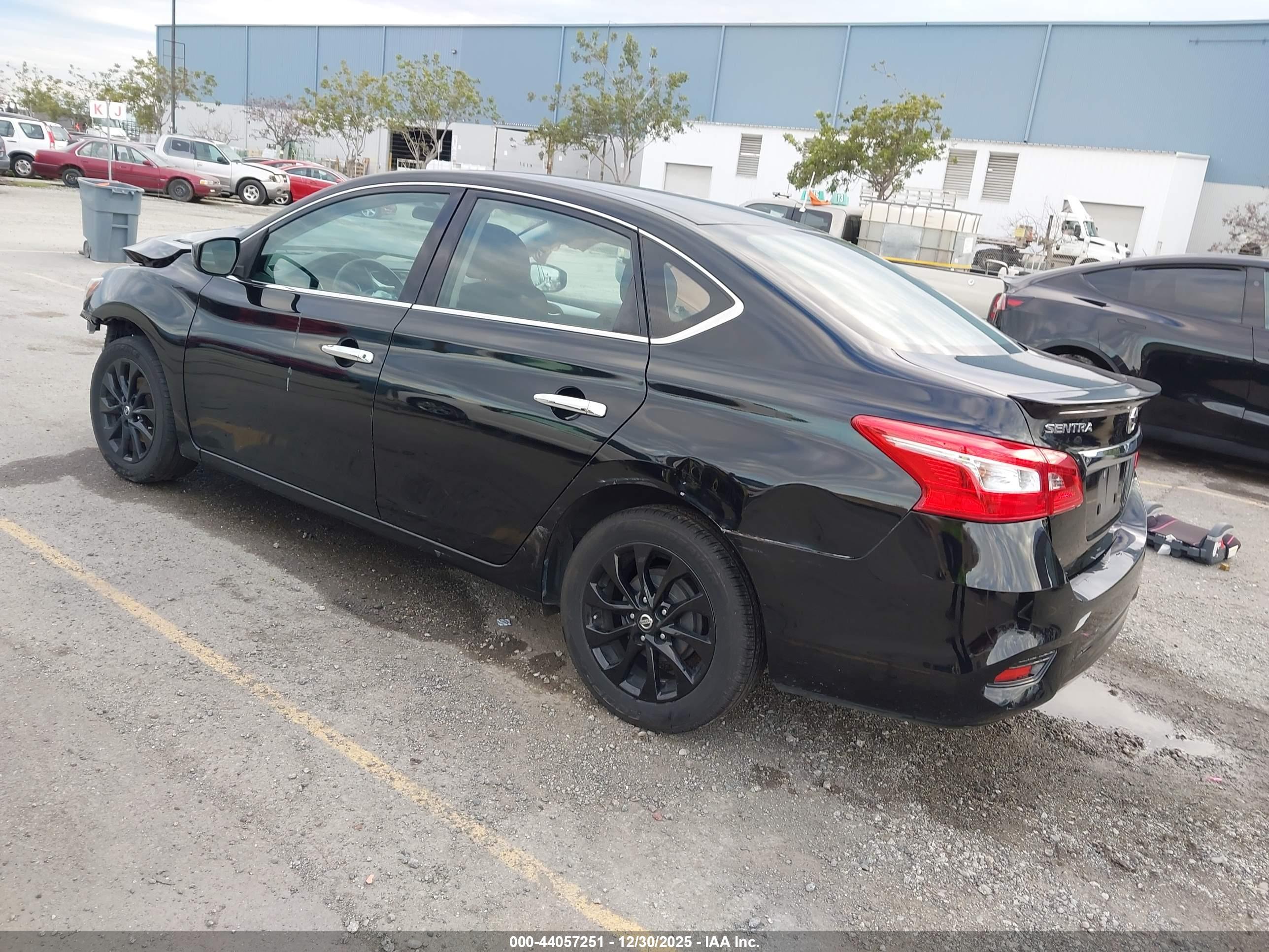 NISSAN SENTRA image 3