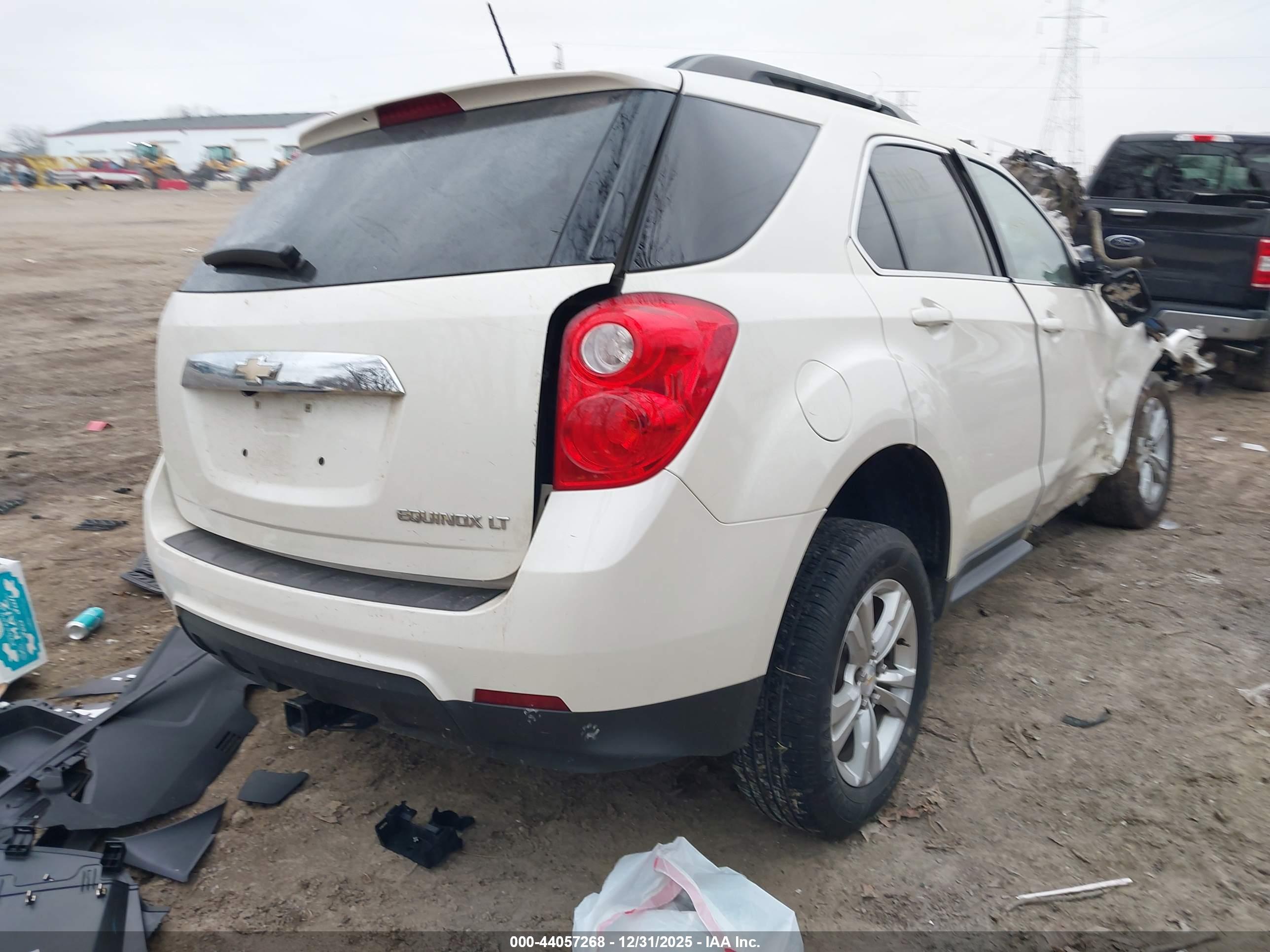 CHEVROLET EQUINOX image 4