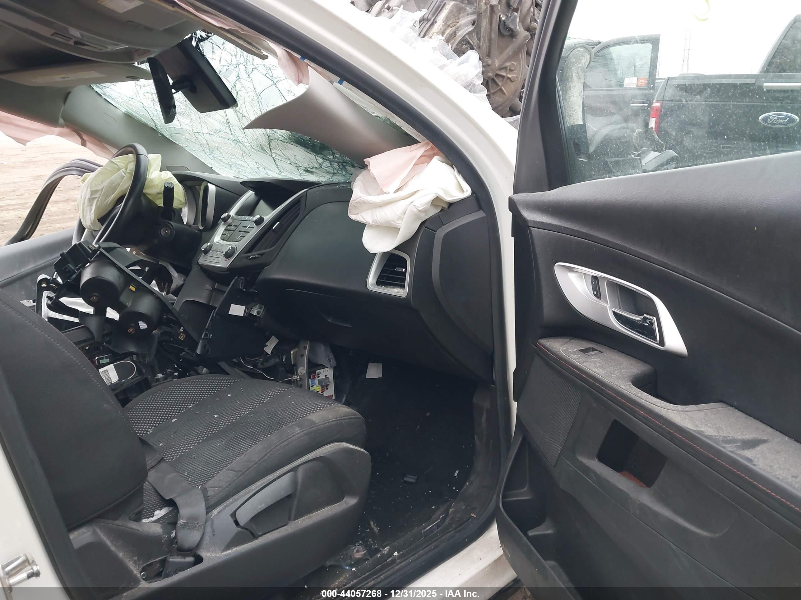 CHEVROLET EQUINOX image 5