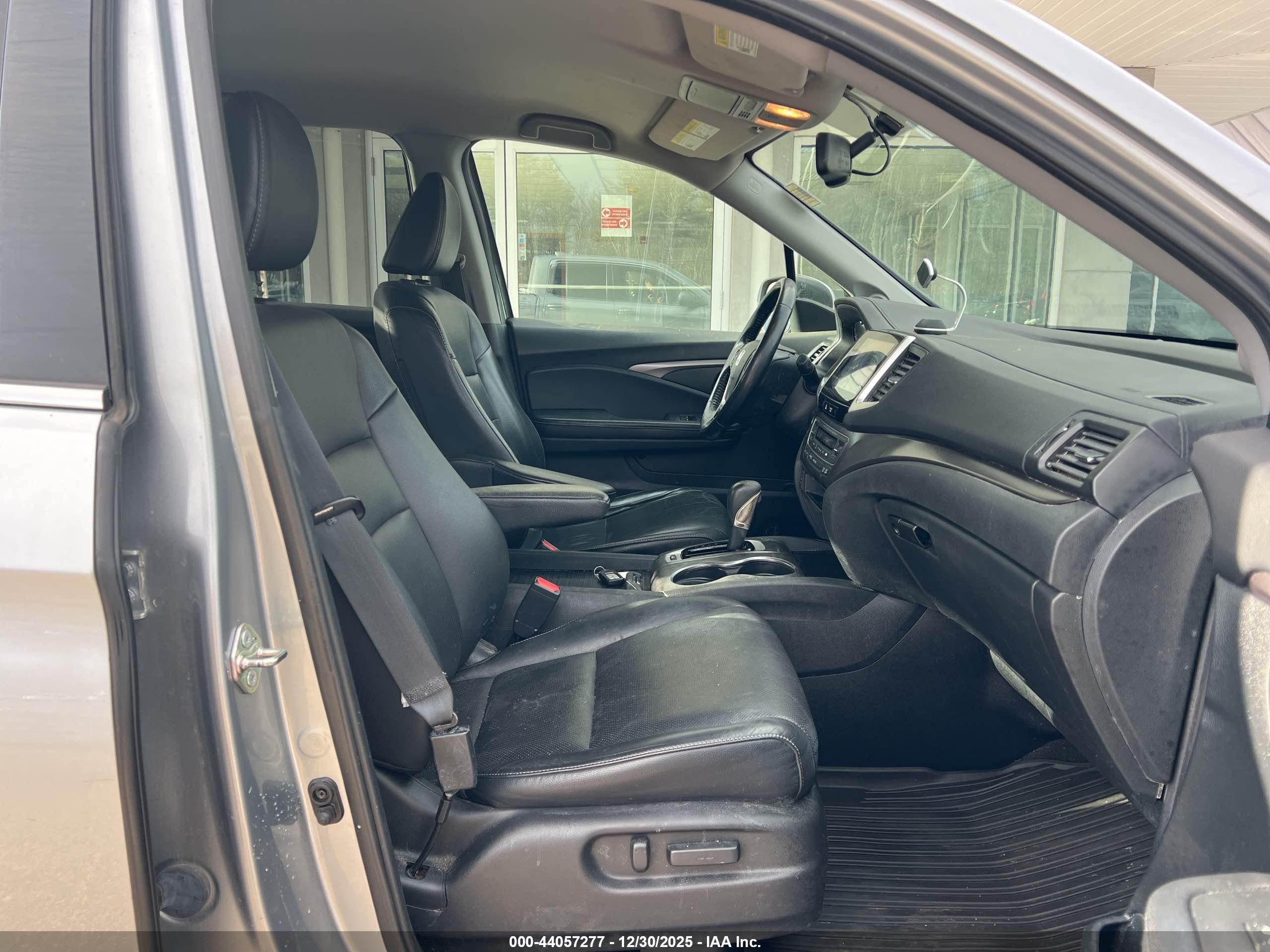 HONDA RIDGELINE image 5
