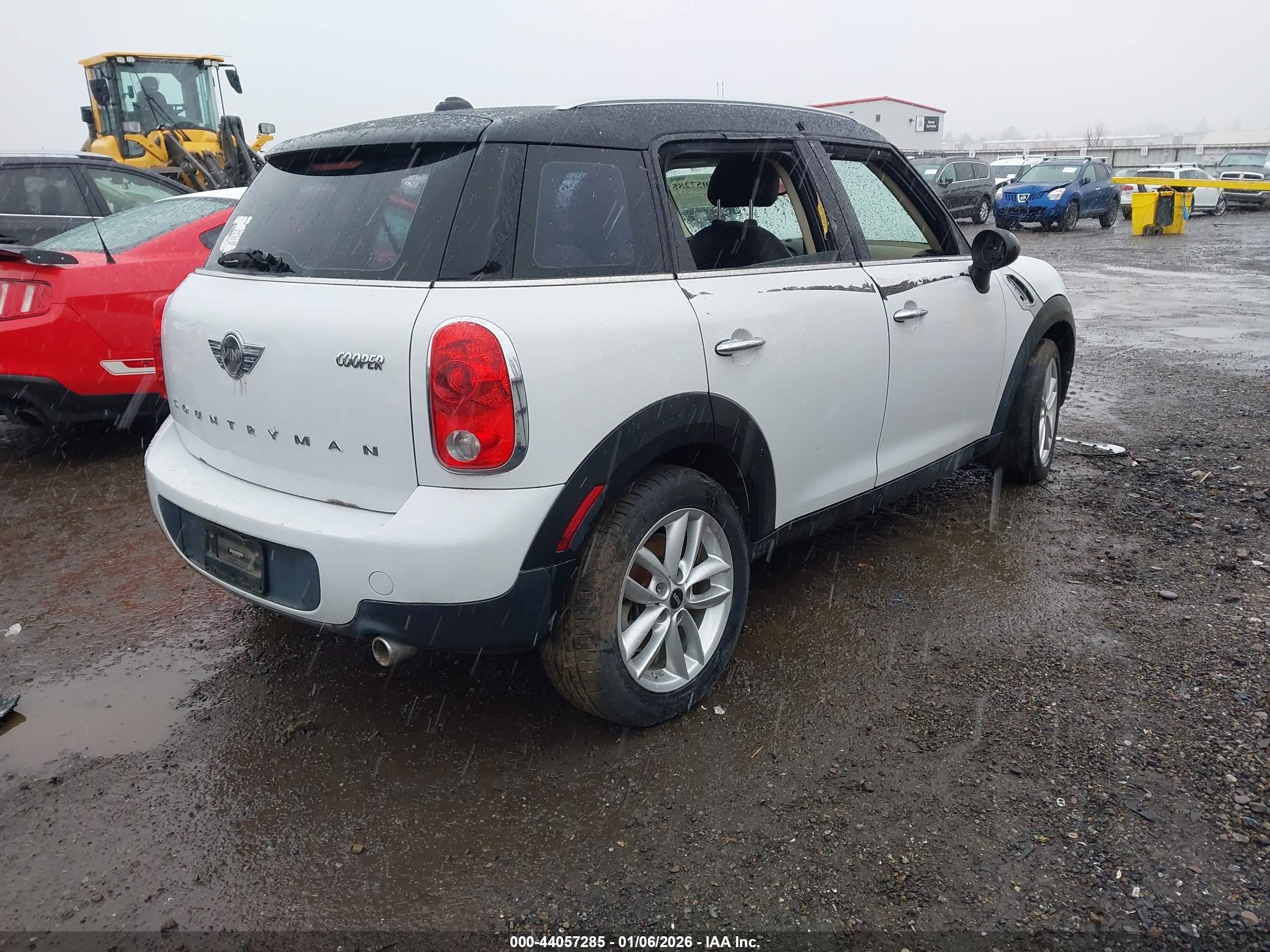 MINI COOPER image 4