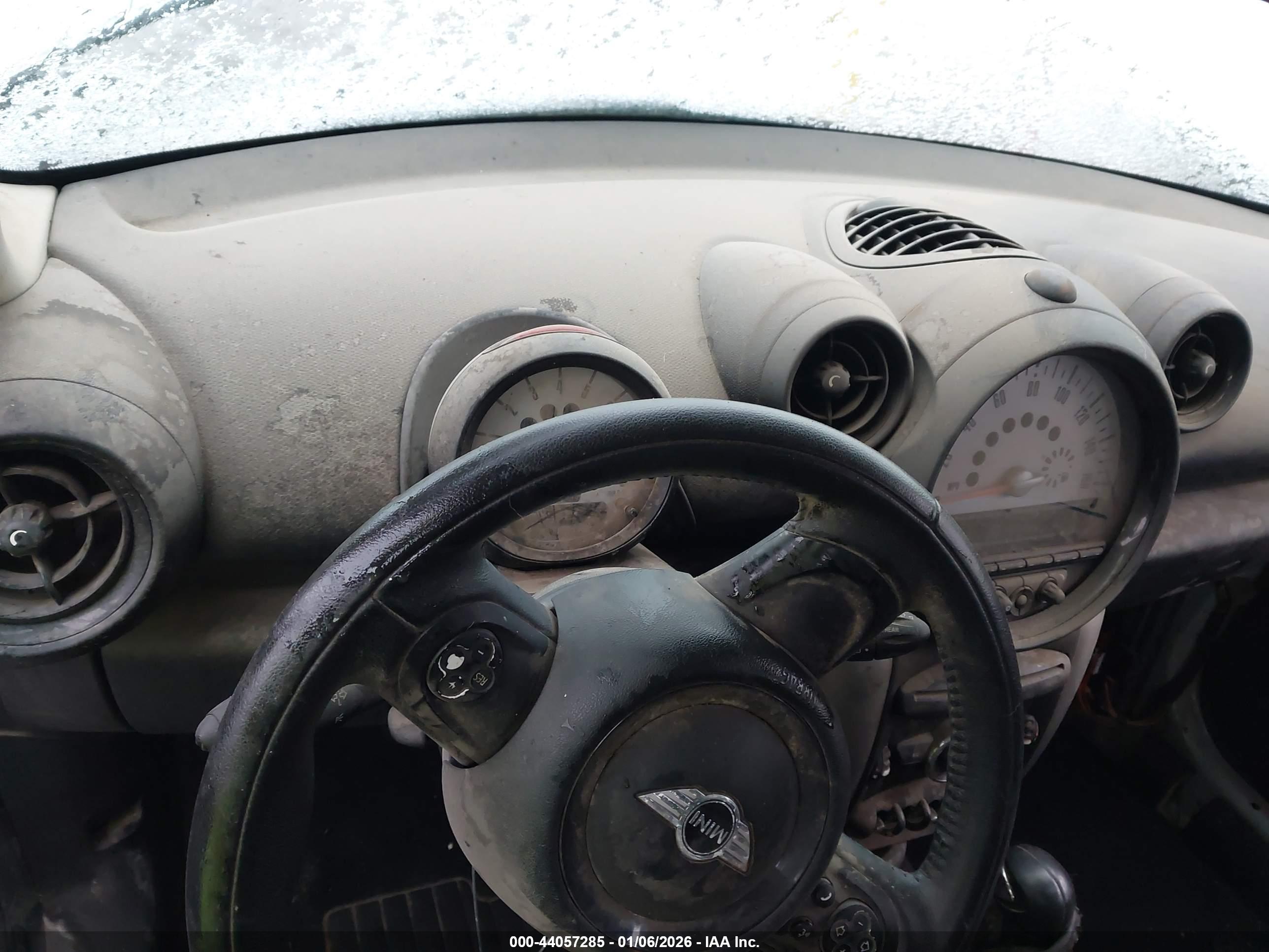 MINI COOPER image 7