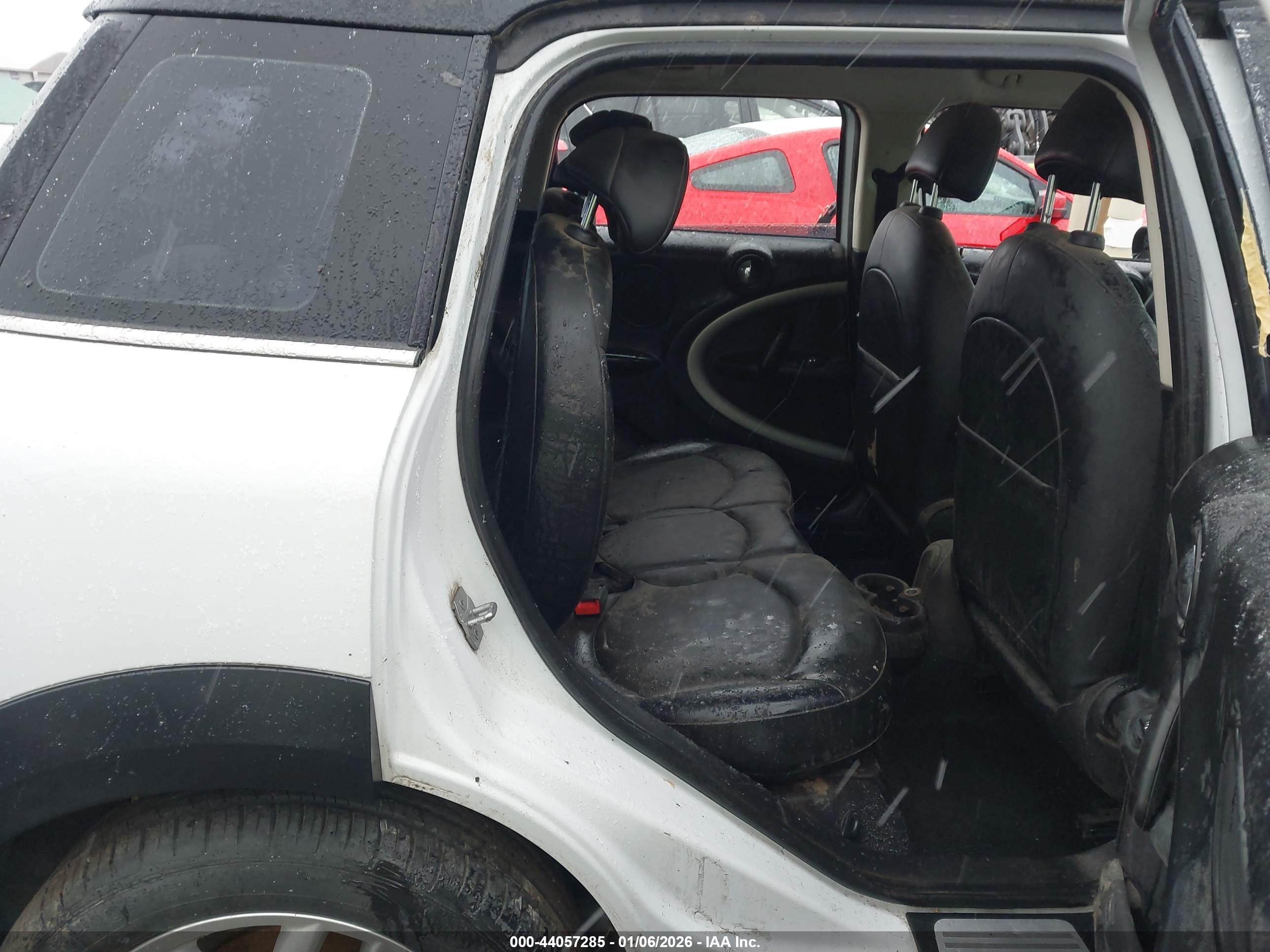 MINI COOPER image 8