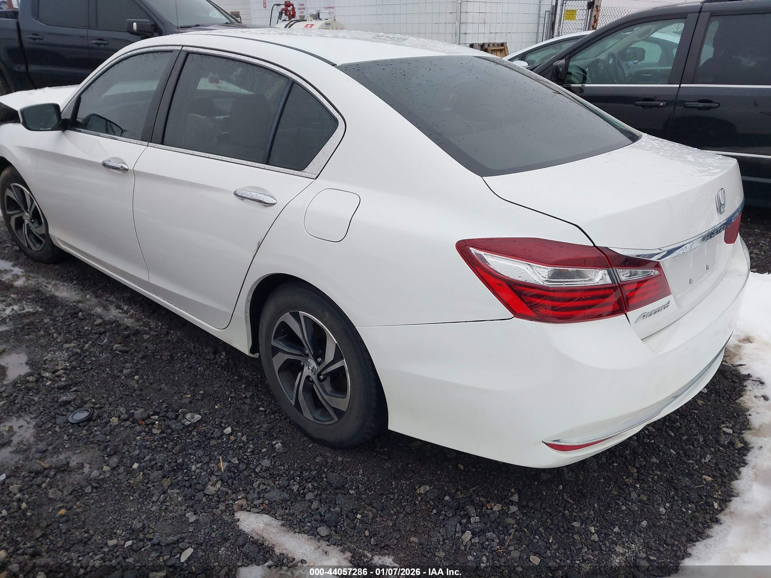 HONDA ACCORD image 3