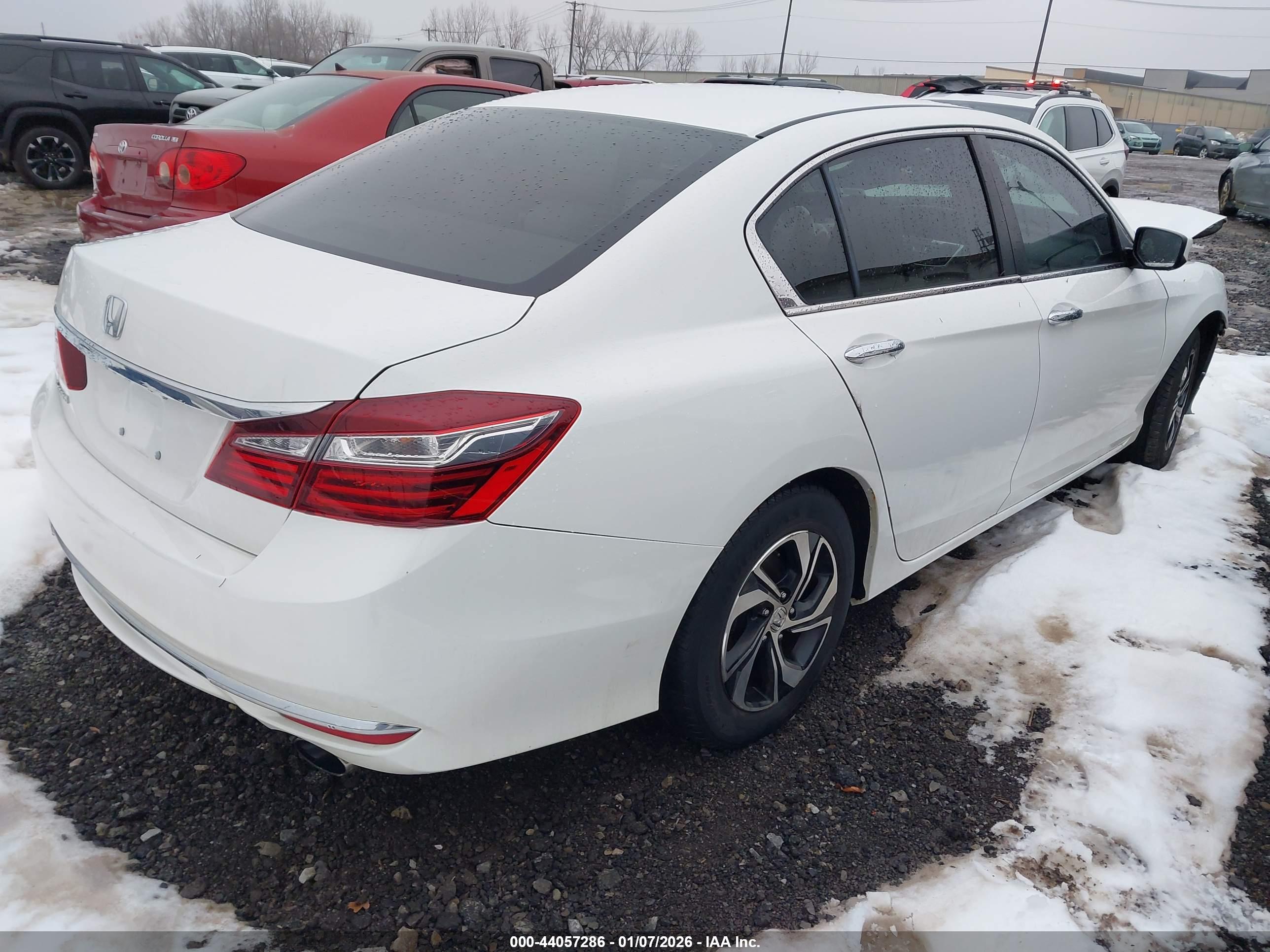 HONDA ACCORD image 4