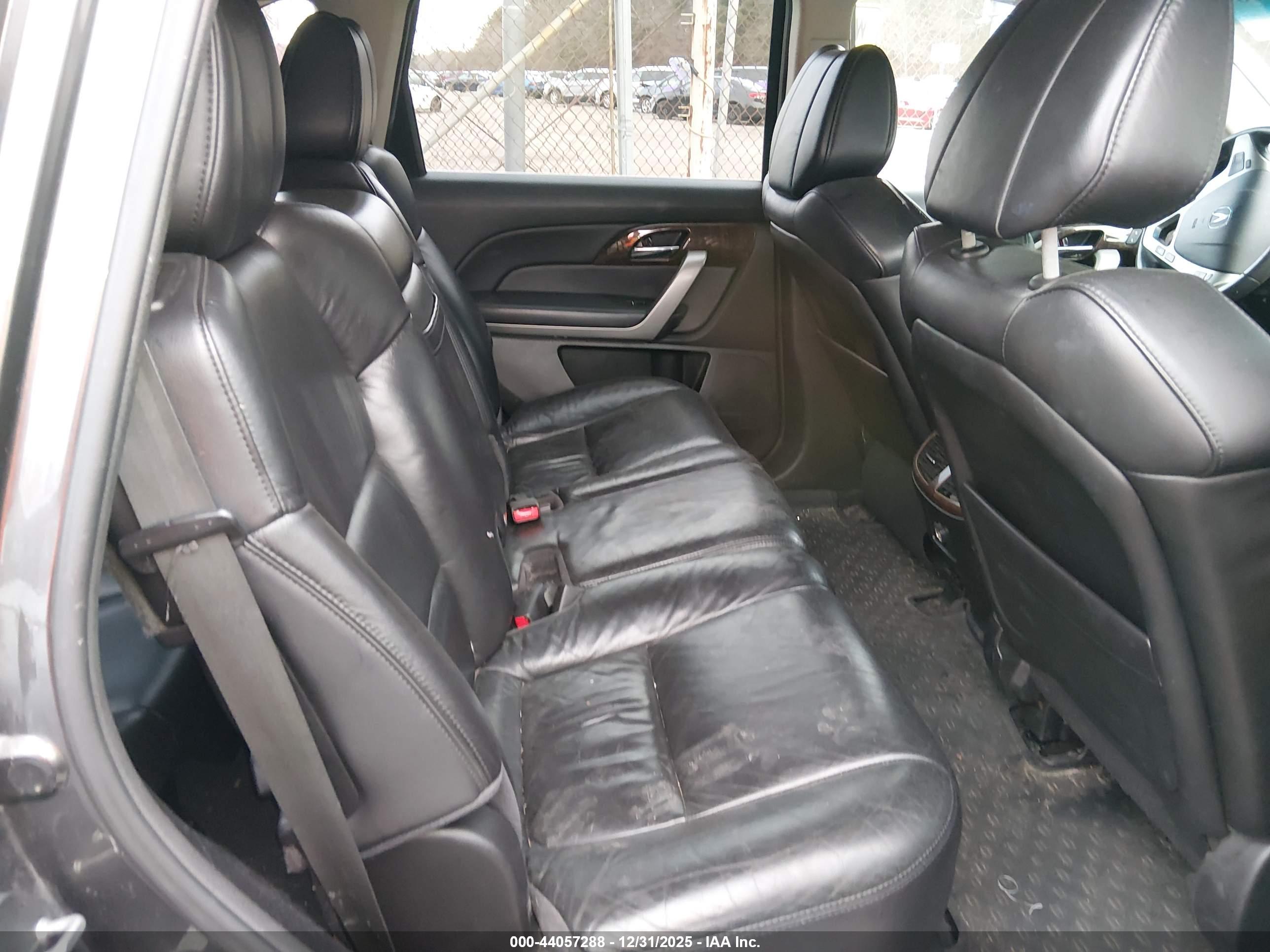 ACURA MDX image 8