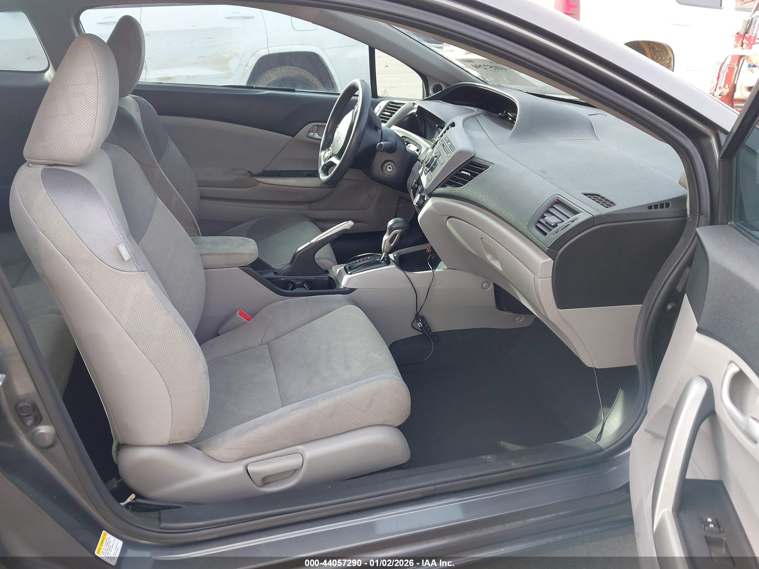 HONDA CIVIC image 5