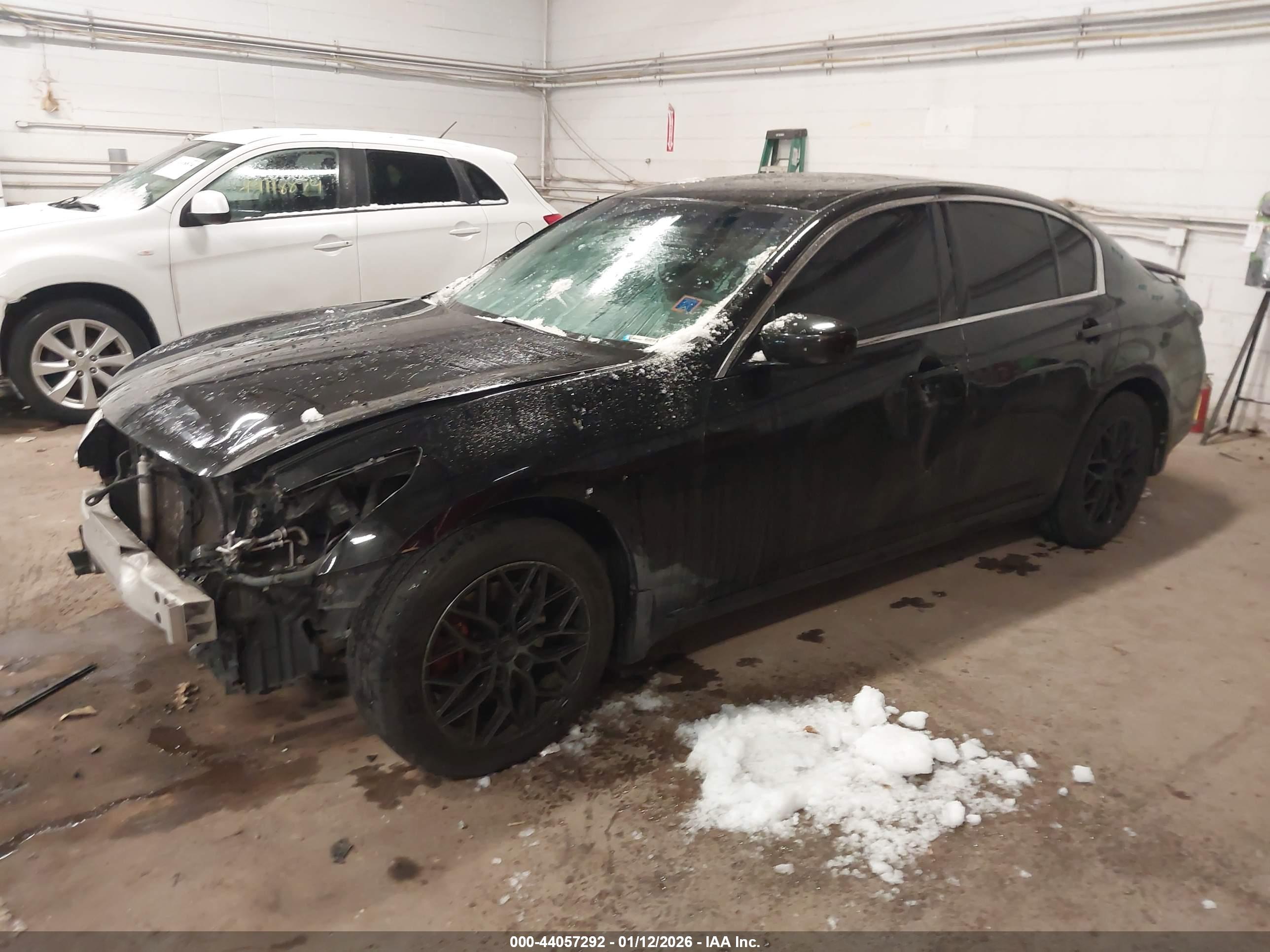INFINITI G37X image 2