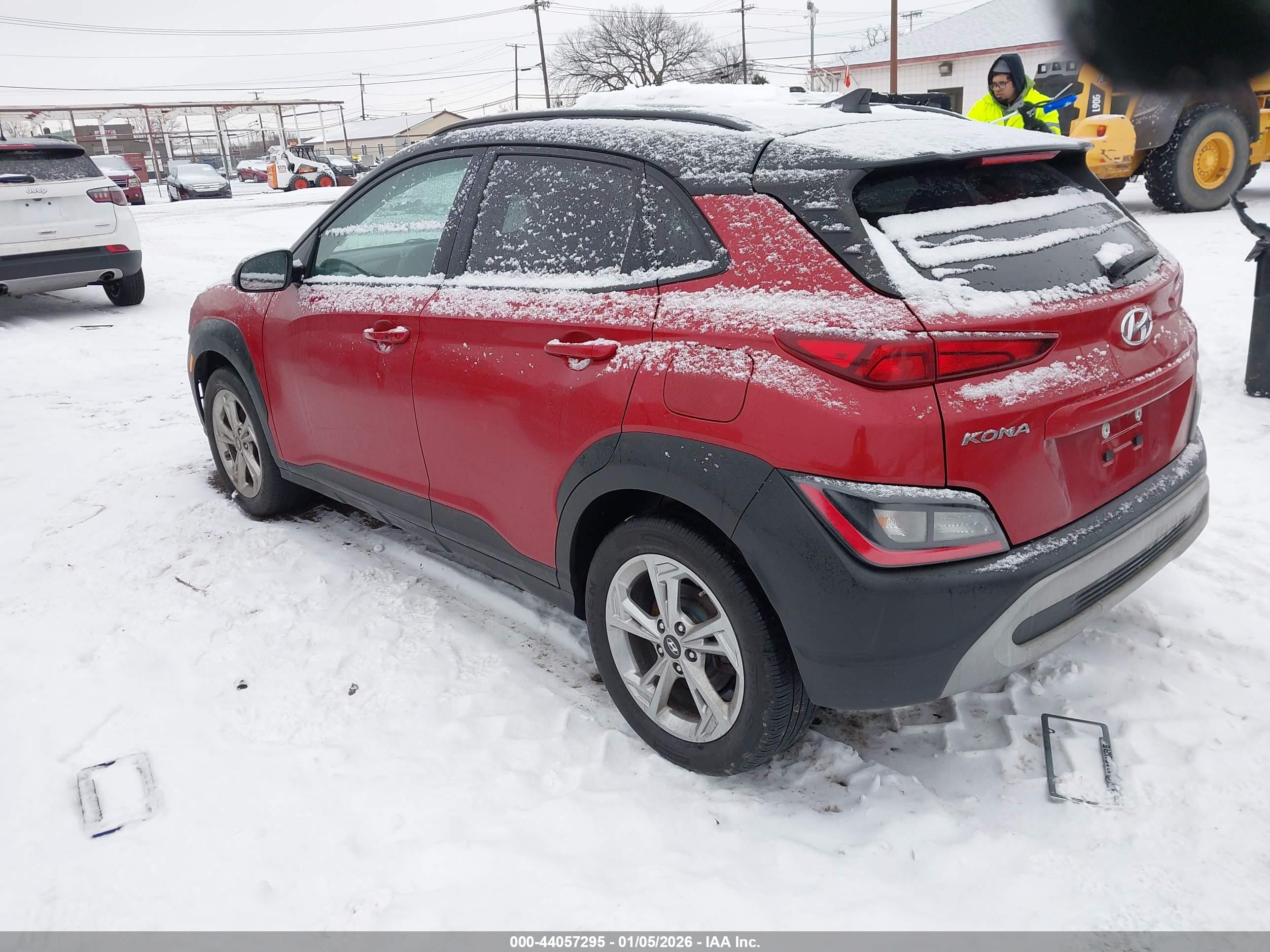 HYUNDAI KONA image 3