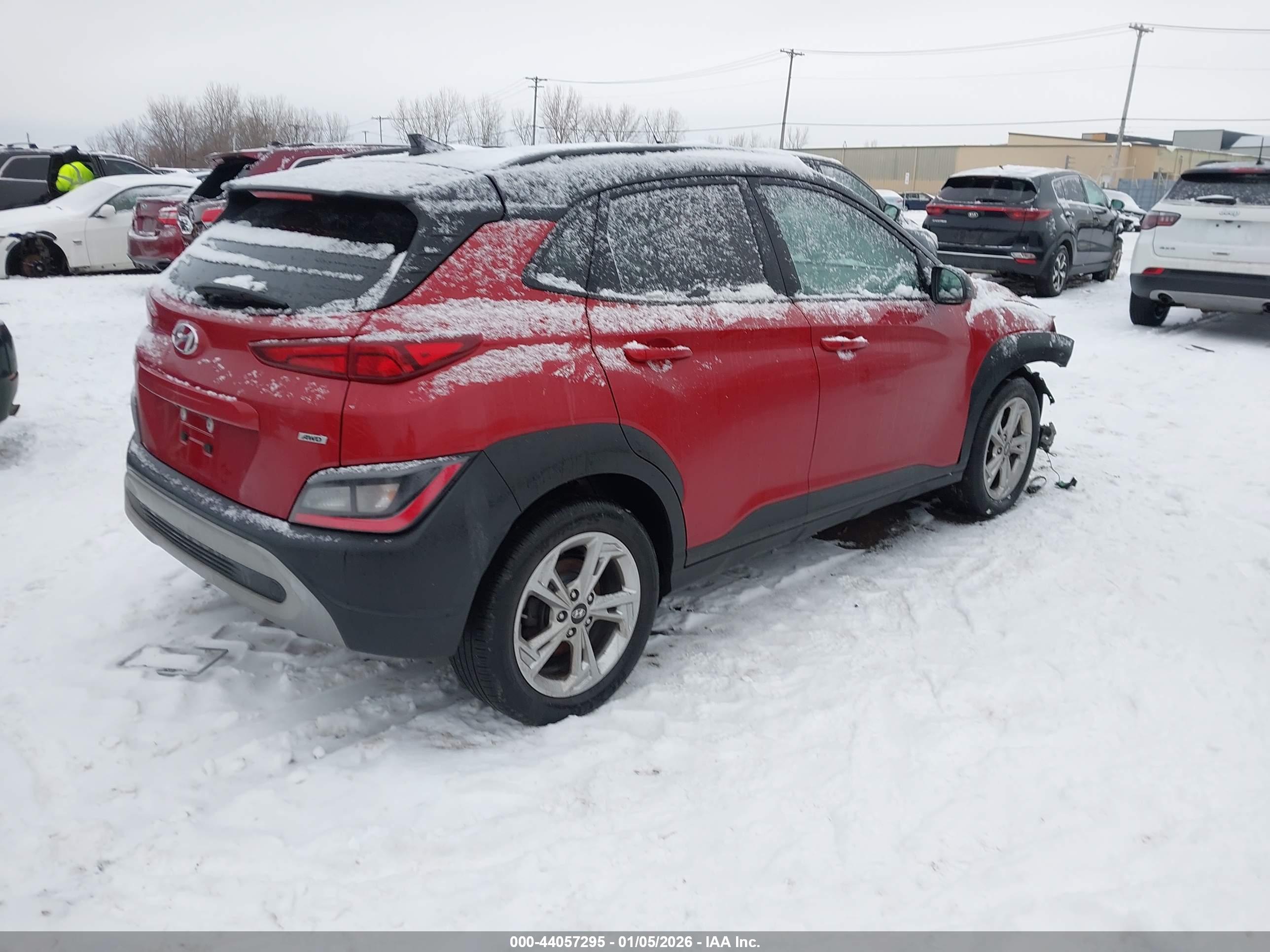 HYUNDAI KONA image 4