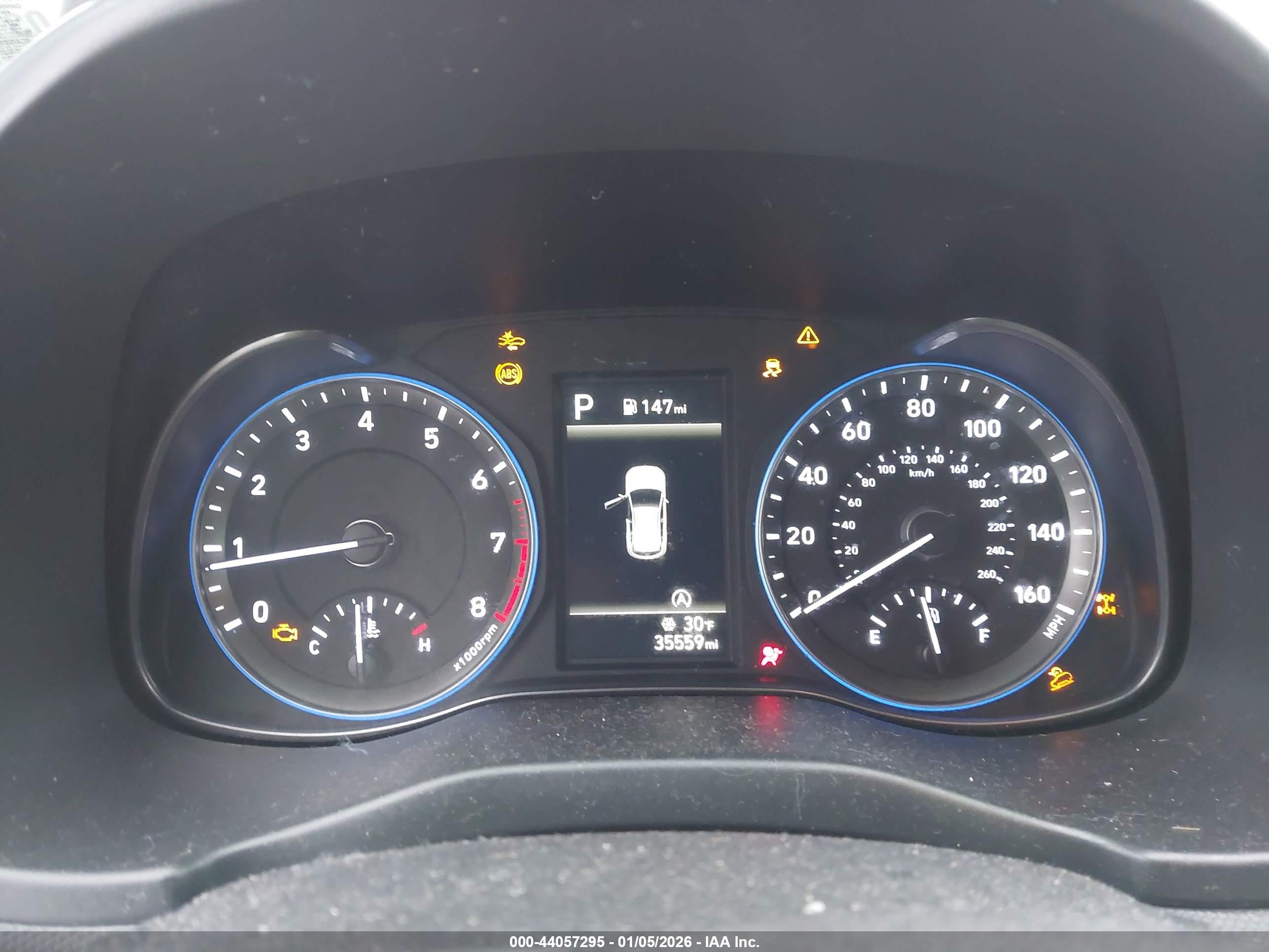 HYUNDAI KONA image 7