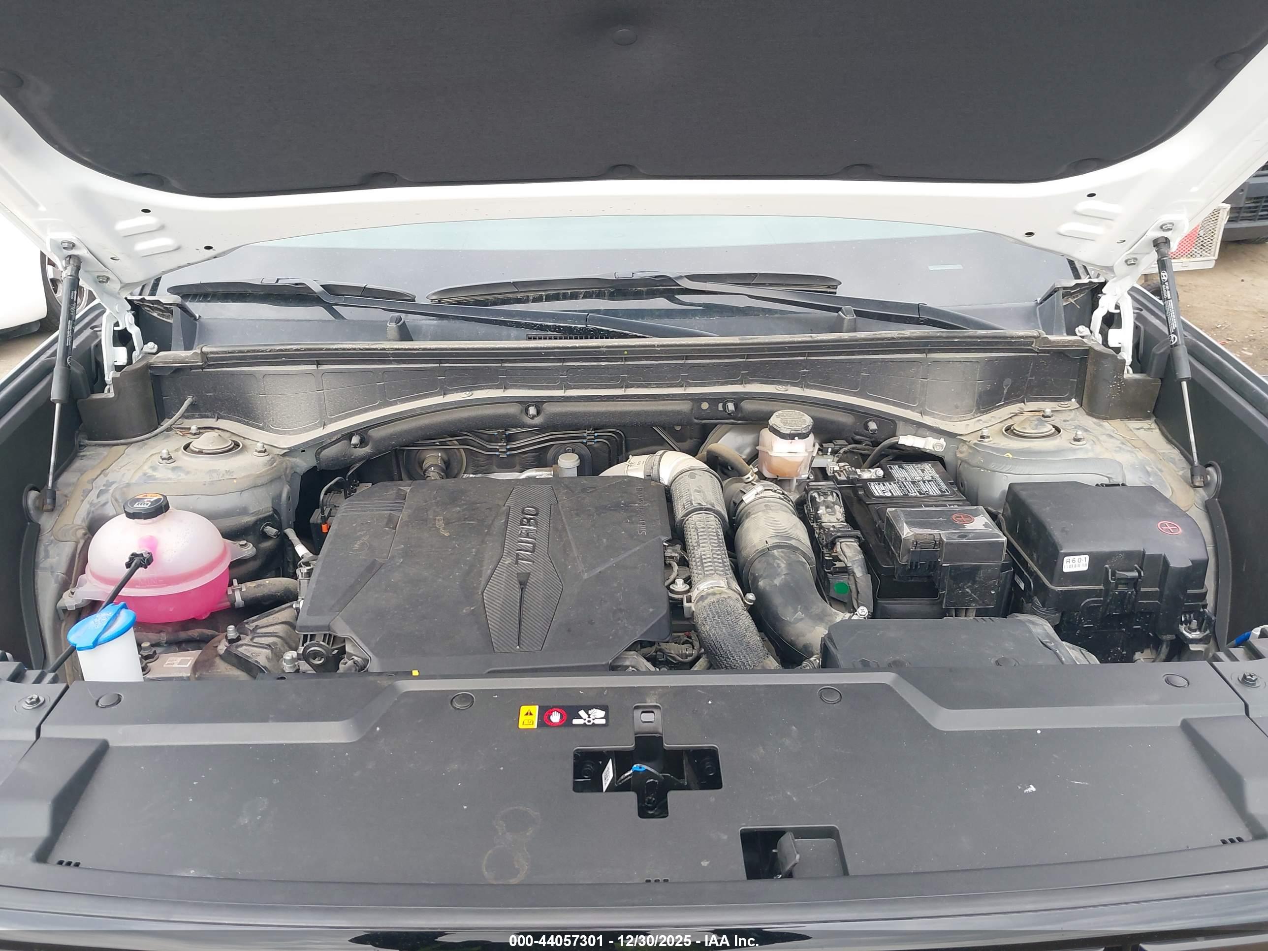 HYUNDAI SANTA image 10