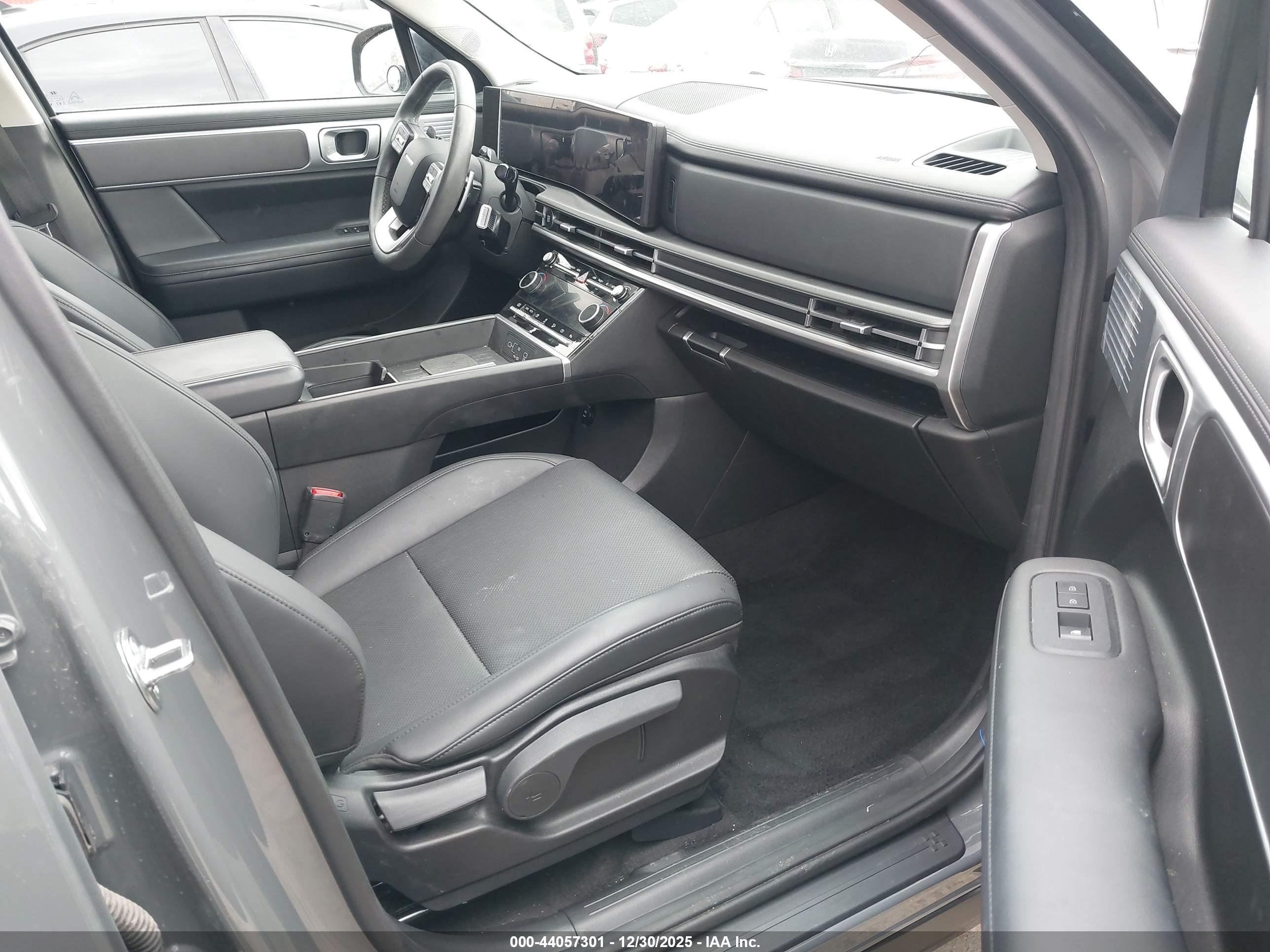 HYUNDAI SANTA image 5