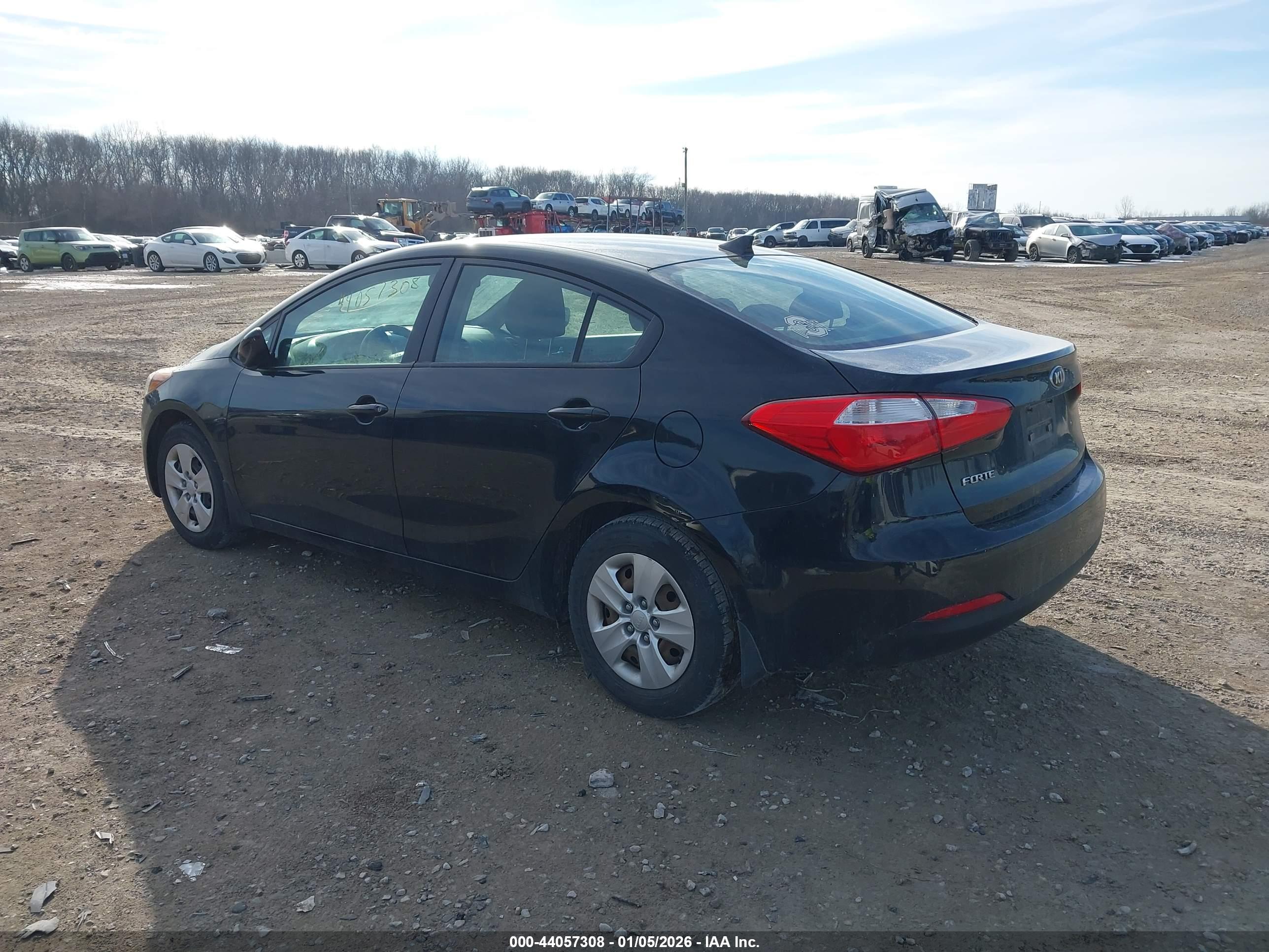 KIA FORTE image 3