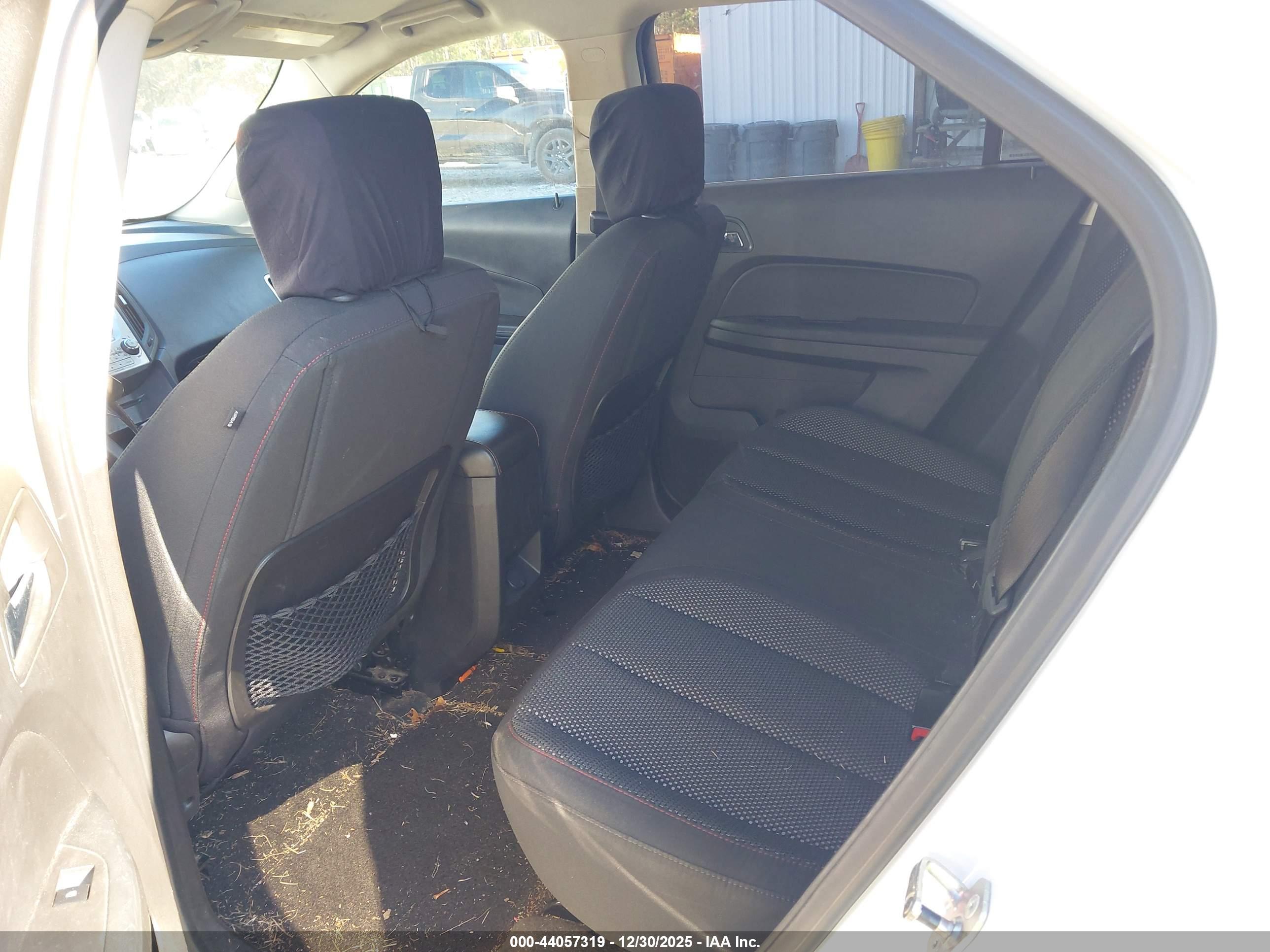 CHEVROLET EQUINOX image 8